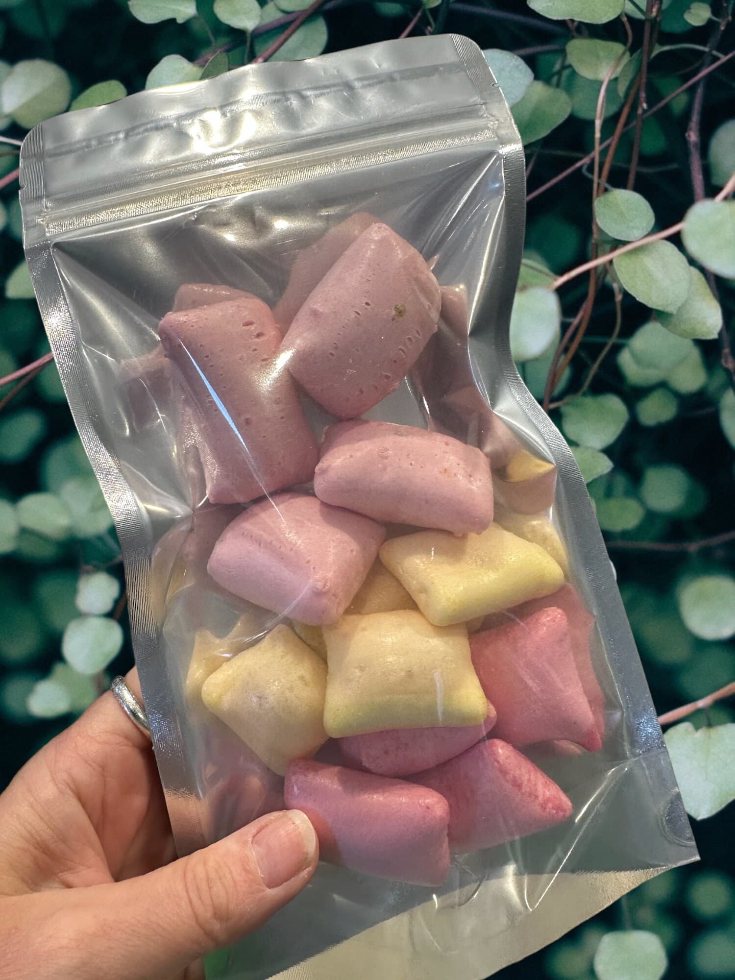 UK Freeze Dried Retro Raspberry with Sherbet Bars - Birthday present, Easter gift - image 4