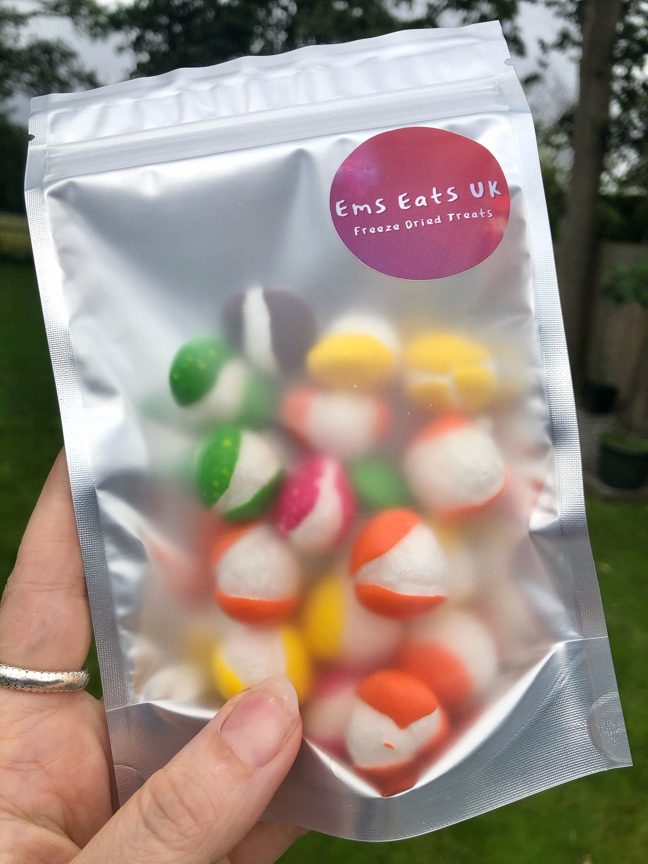 Freeze Dried GIANT Sour Fruit Balls - Amazingly Sour & Crunchy|Halal Candy|Vegan Sweets|Thank you|Party Bag Ideas|Hens Party|UK Made - image 4