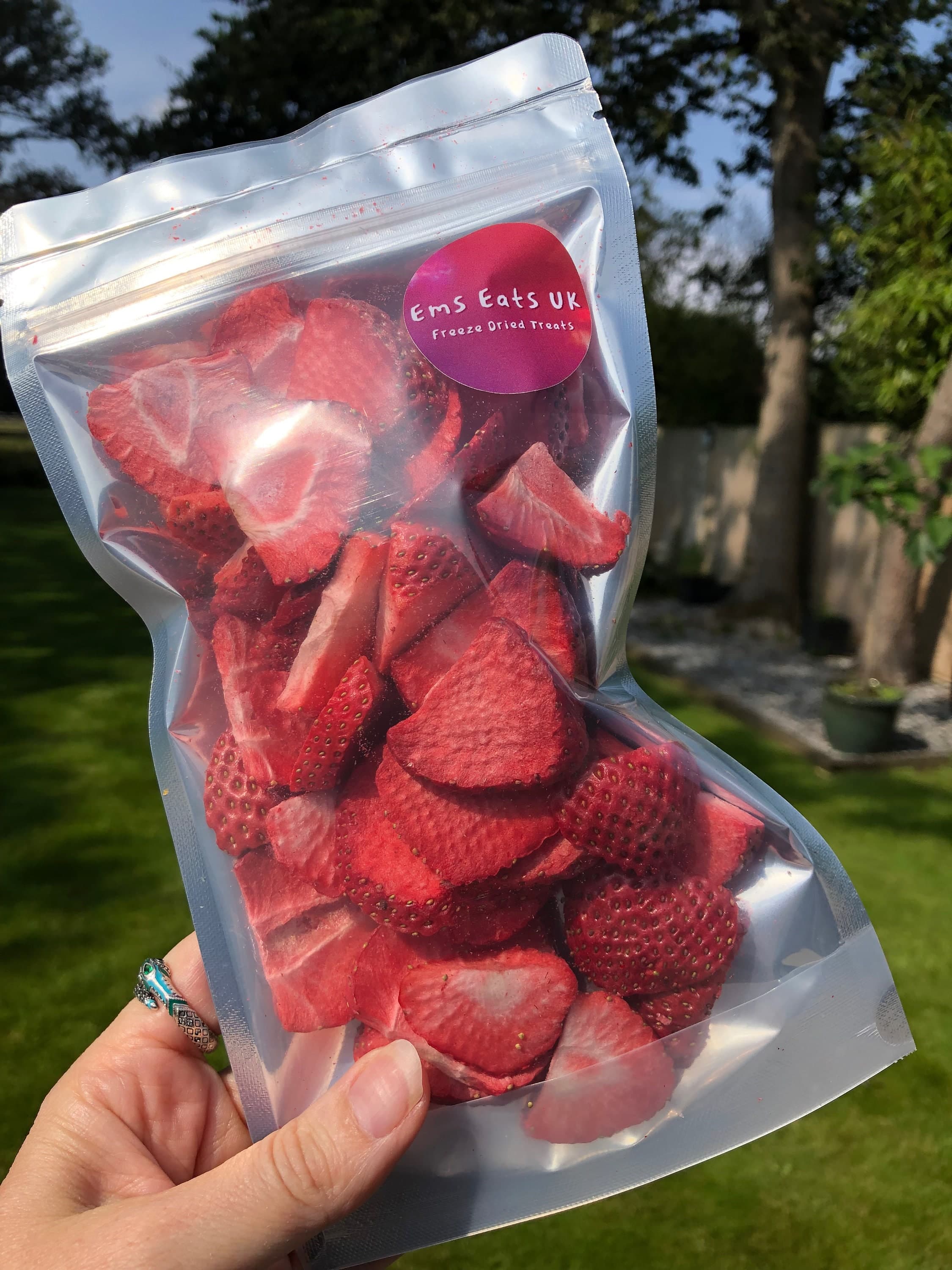 Freeze Dried Strawberries  - A healthy alternative snack!  Produced in the UK.  Not dehydrated.  Smoothies, breakfast, cereal - image 3
