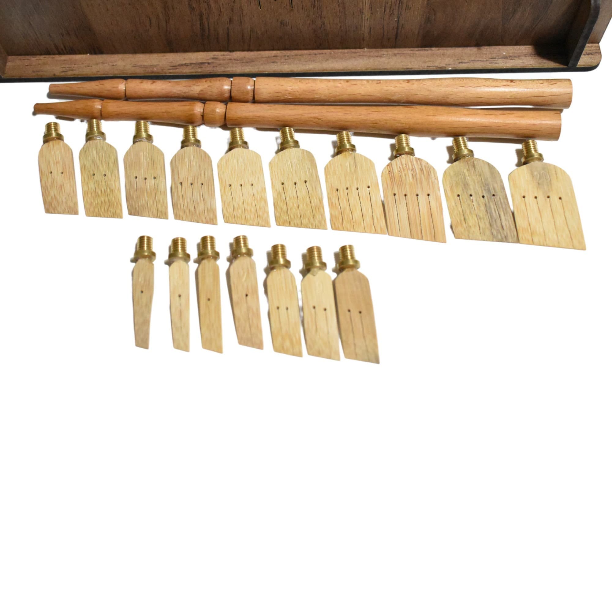 Personalized Arabic Calligraphy Pens – Celi Thuluth Set (4–20mm), Bamboo Wooden Pen Nibs - image 3