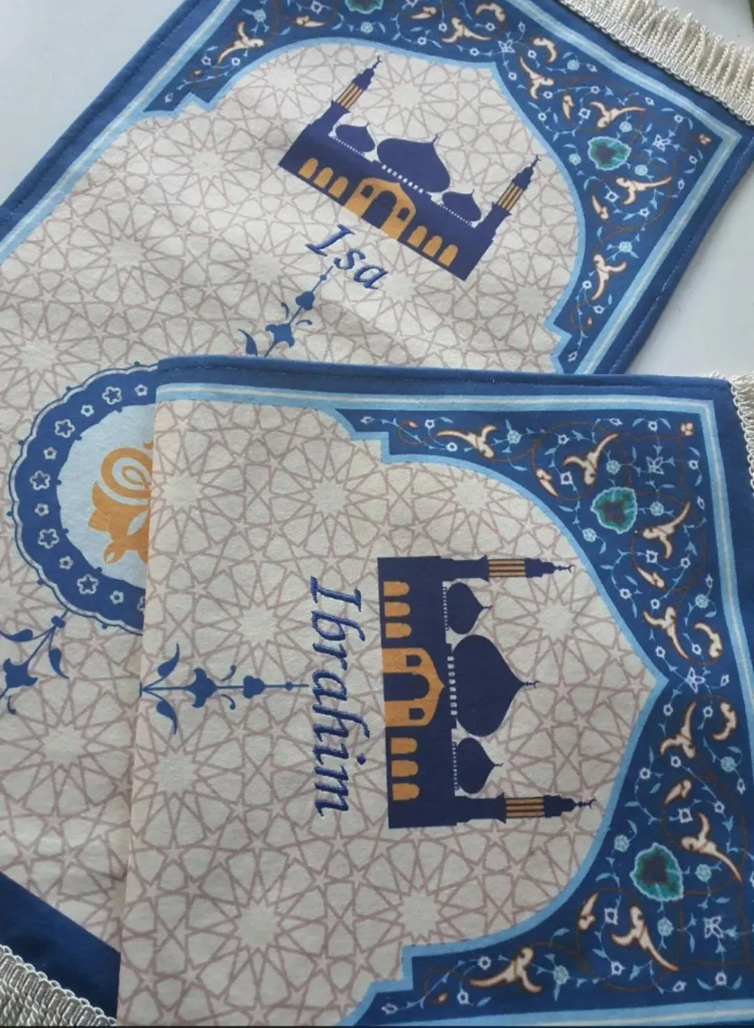 Personalised Kids Prayer Mat – Mini Muslim Sajada for Children | Ramadan Eid Gift | Islamic Prayer Rug Boys Girls | Musallah Janamaz