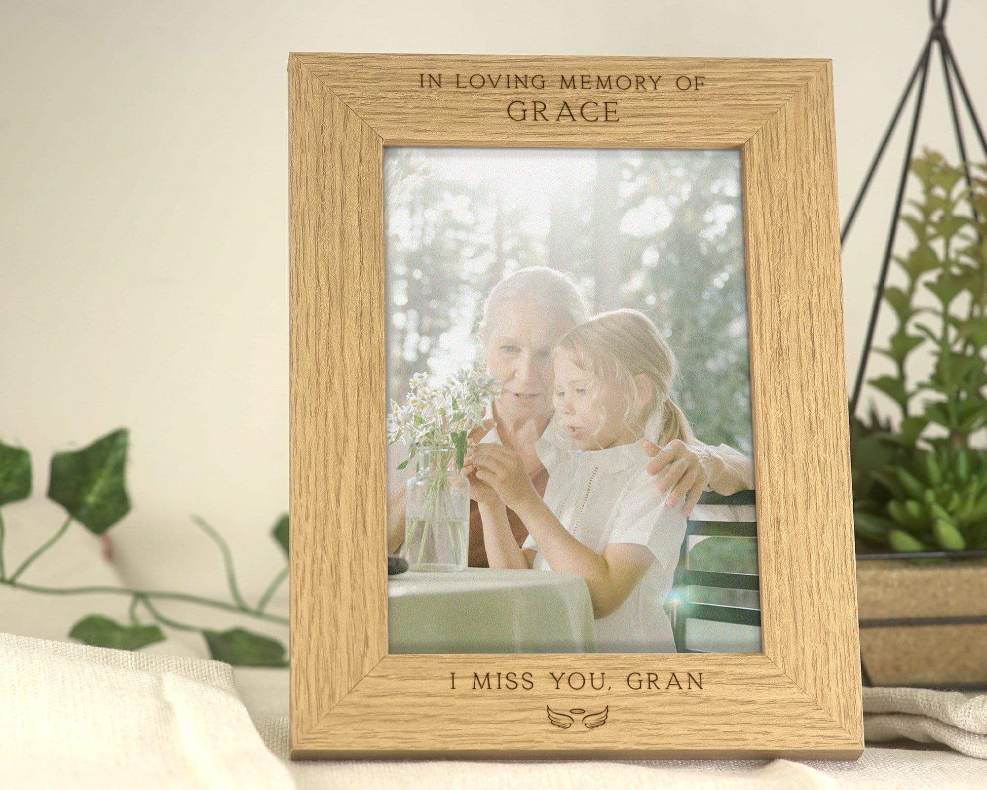 In Loving Memory Of Gran Frame | Angel Loved One Memorial Keepsake Gift | Engraved Personalised Photo Frame