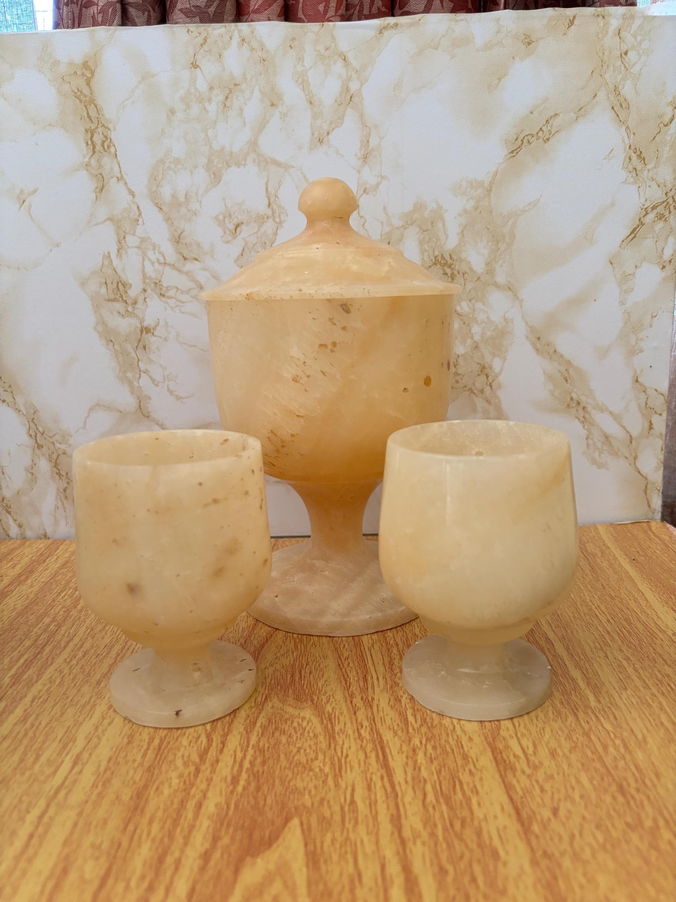 Hand-Carved Natural Onyx Marble Goblets with Lidded Vessel, Vintage Home Accent - image 5