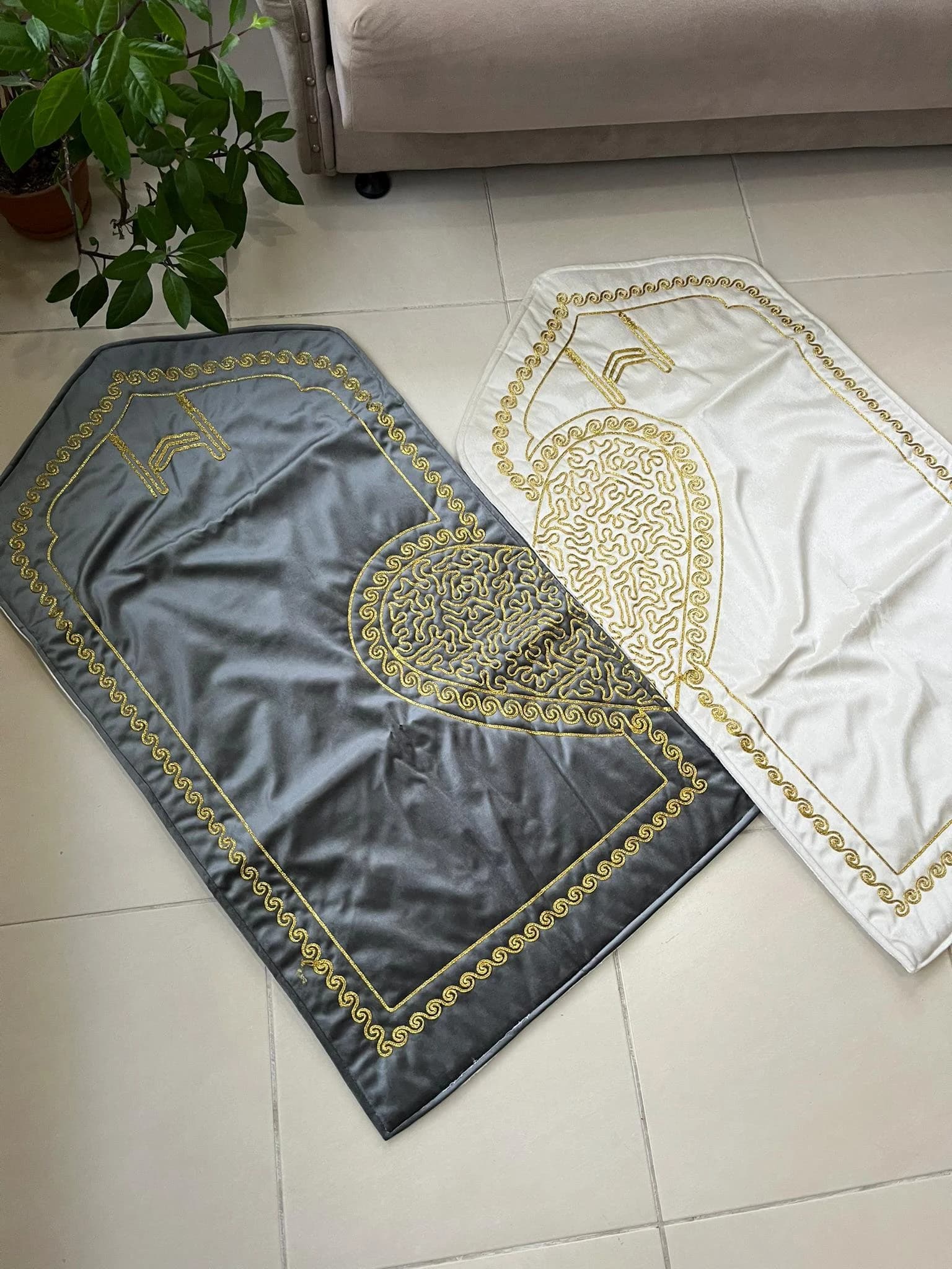 Personalized Prayer Mat Couple Set | Islamic Wedding Gift, Eid Gift