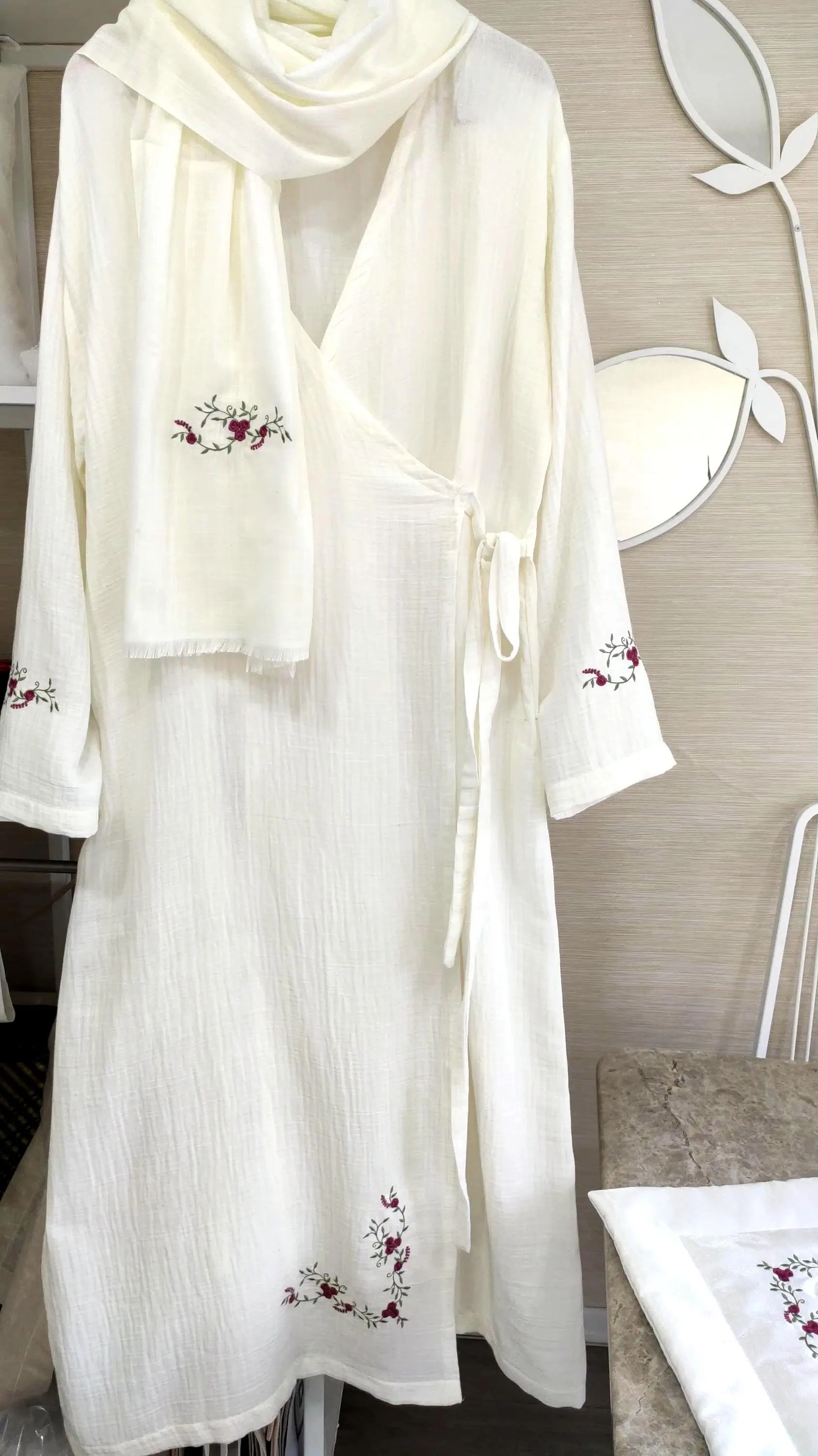 Personalized Muslim Wedding Gift Set, Embroidered Prayer Dress, Rug, Hijab, Towel (Nikah Gift) - image 3