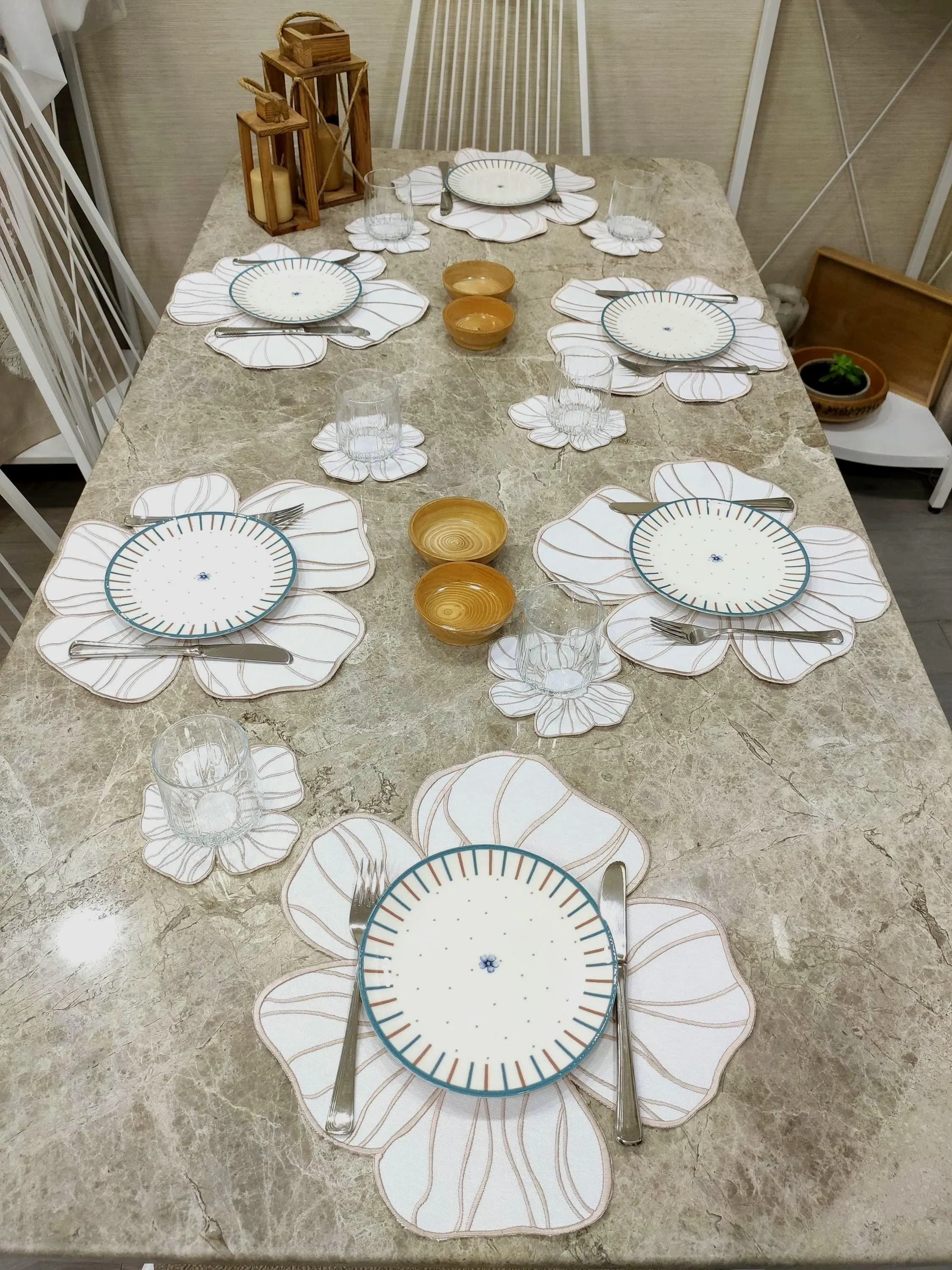 Embroidered Flower Placemat and Coaster Set – Floral Table Linens,set of 6, napkins - image 5