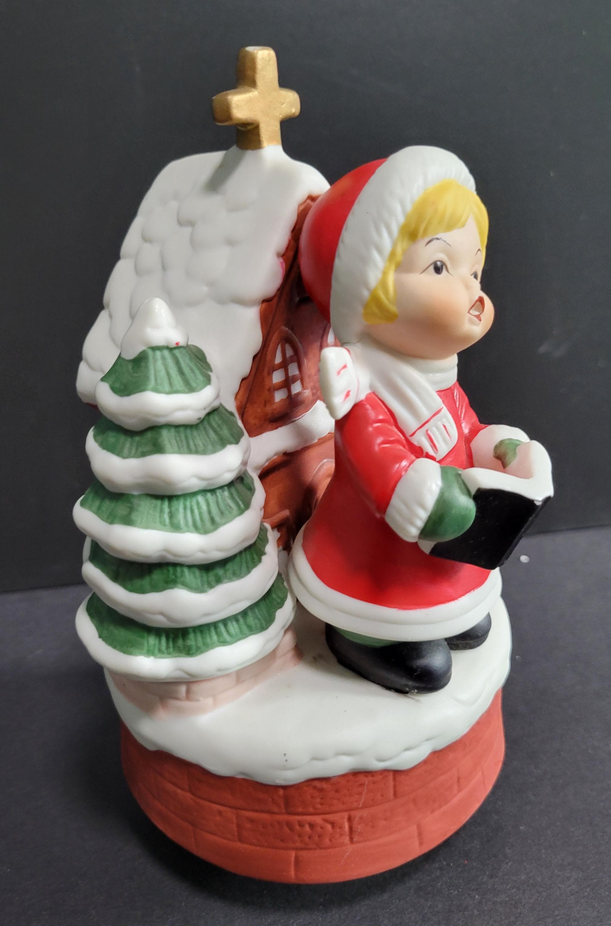 Vintage Rotating Christmas Music Box, Caroler - image 5