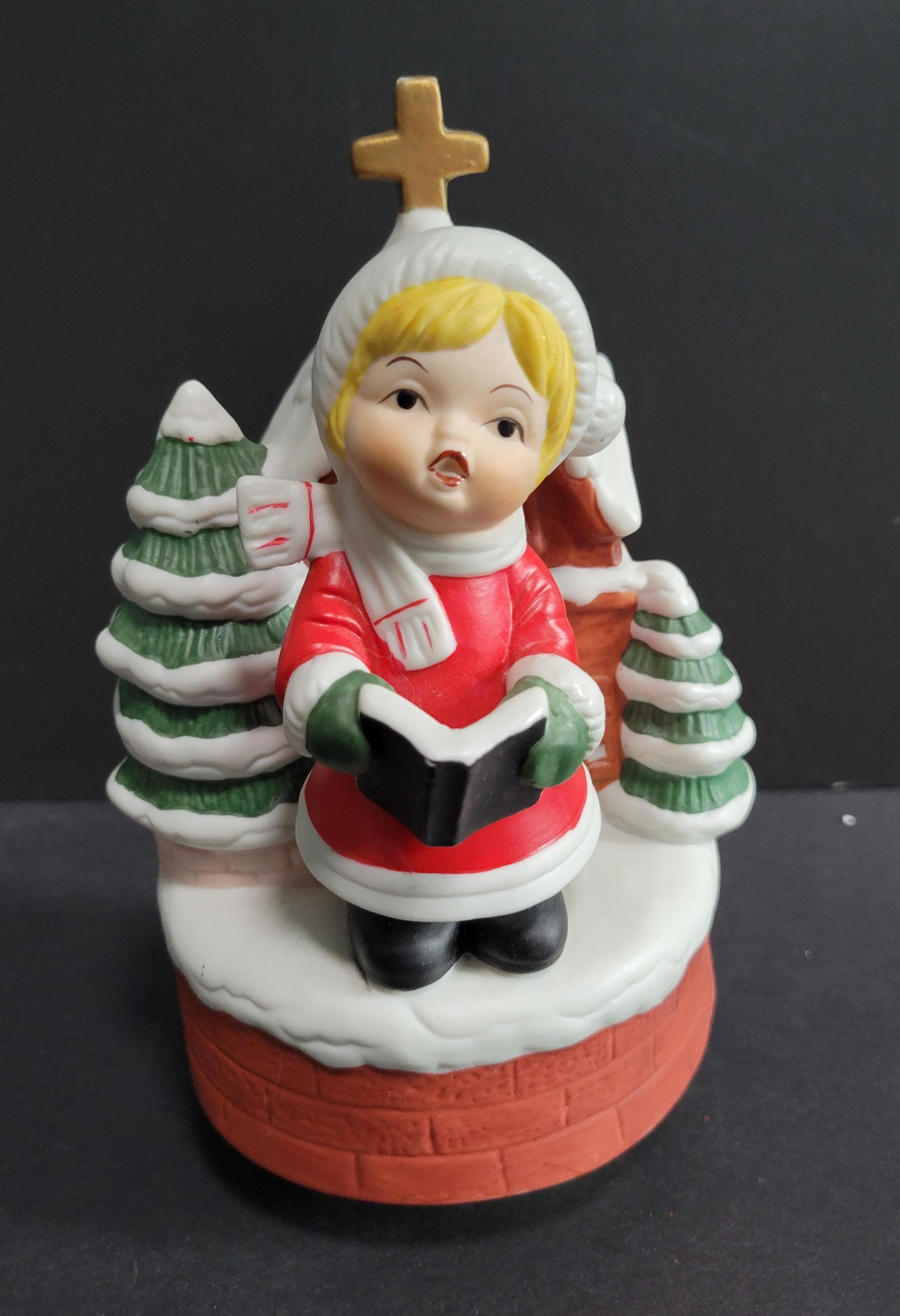 Vintage Rotating Christmas Music Box, Caroler