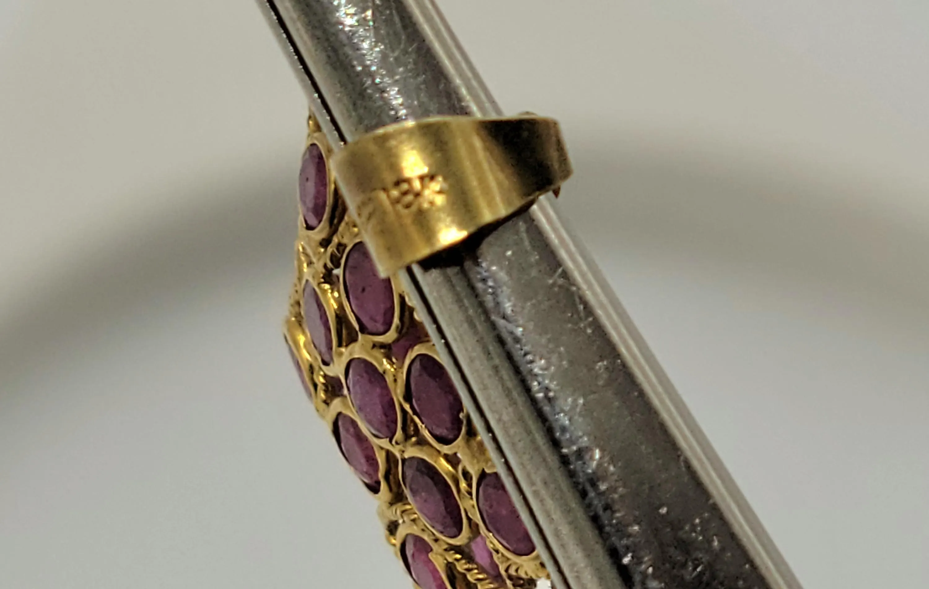 Vintage 18K Gold Ruby Star Pendant - image 5