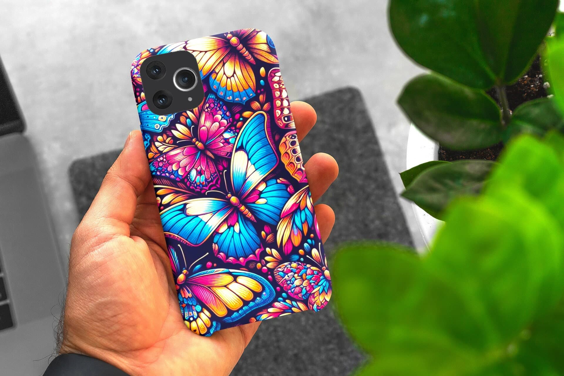 iPhone 15 Series Colorful Butterfly Pattern Tough Case