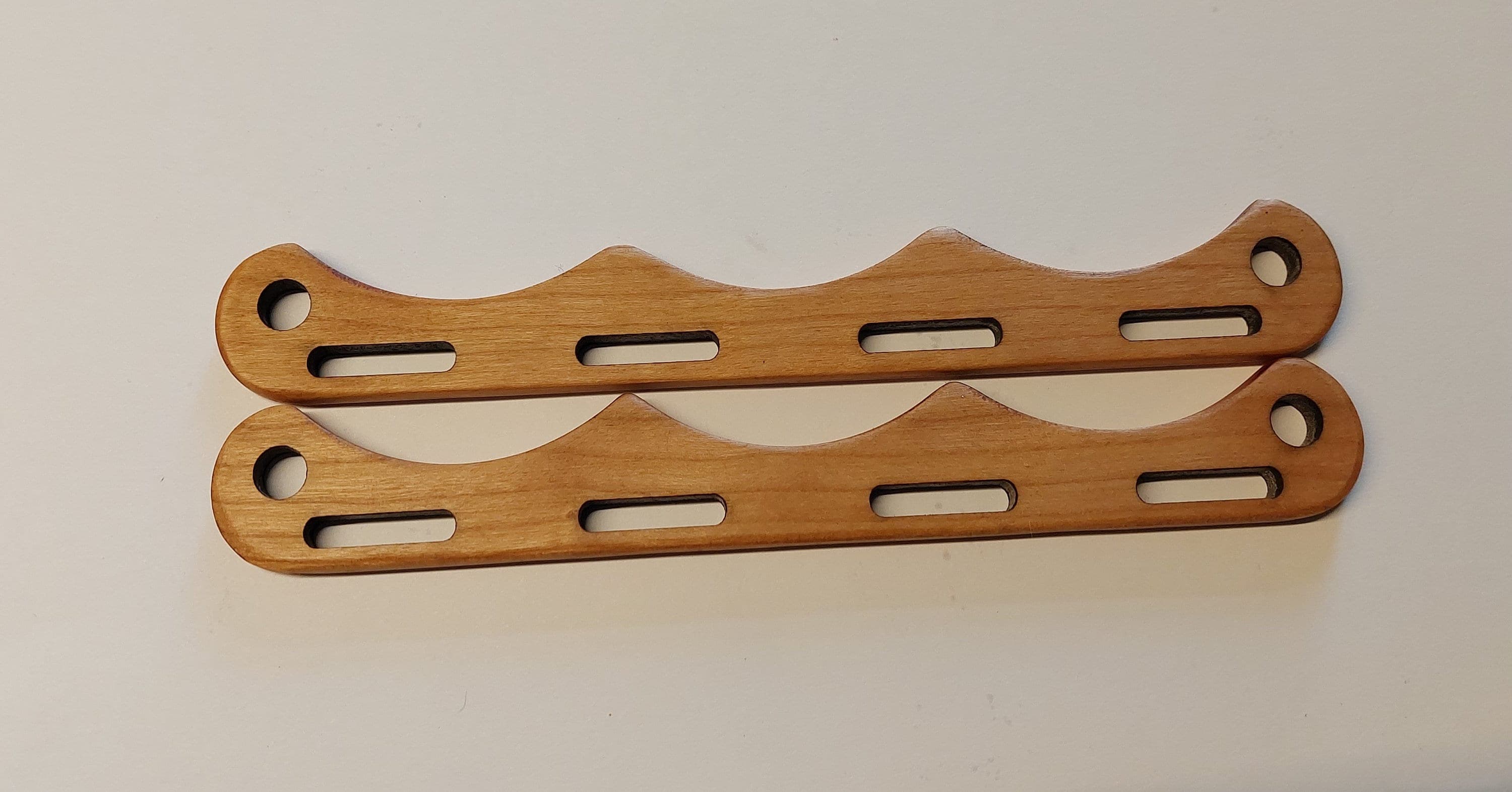 Ein Paar Taschengriffe aus Edelholz für eine Umhängetasche nach einem Fund aus Haithabu für DIY Projekte, verschiedene Hölzer und Größen - image 5