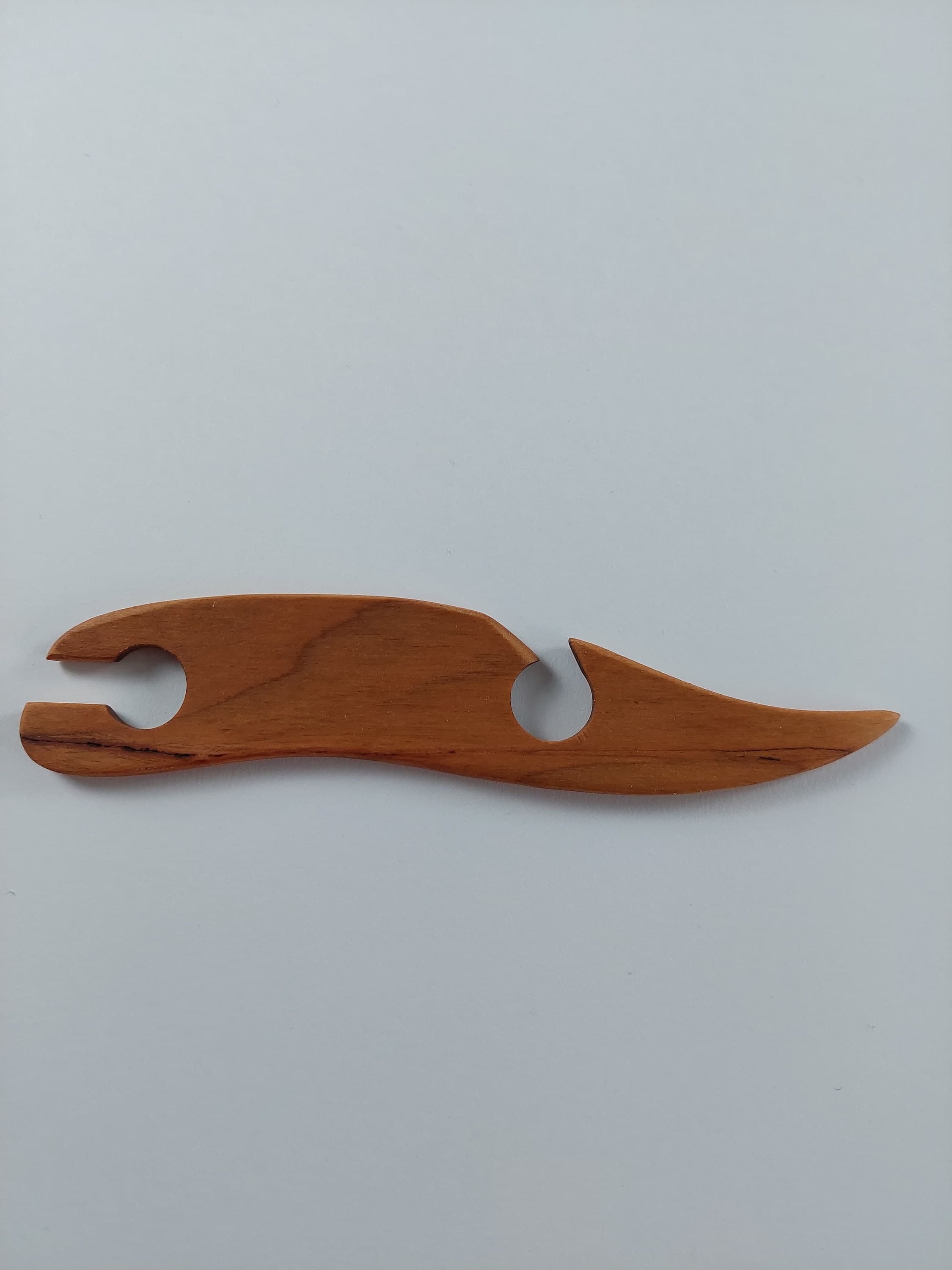 Webschiffchen zum Brettchenweben aus Kirschbaumholz in drei Varianten, 4 mm Stärke, 15 cm lang, Webwerkzeug, Kirsche - image 5