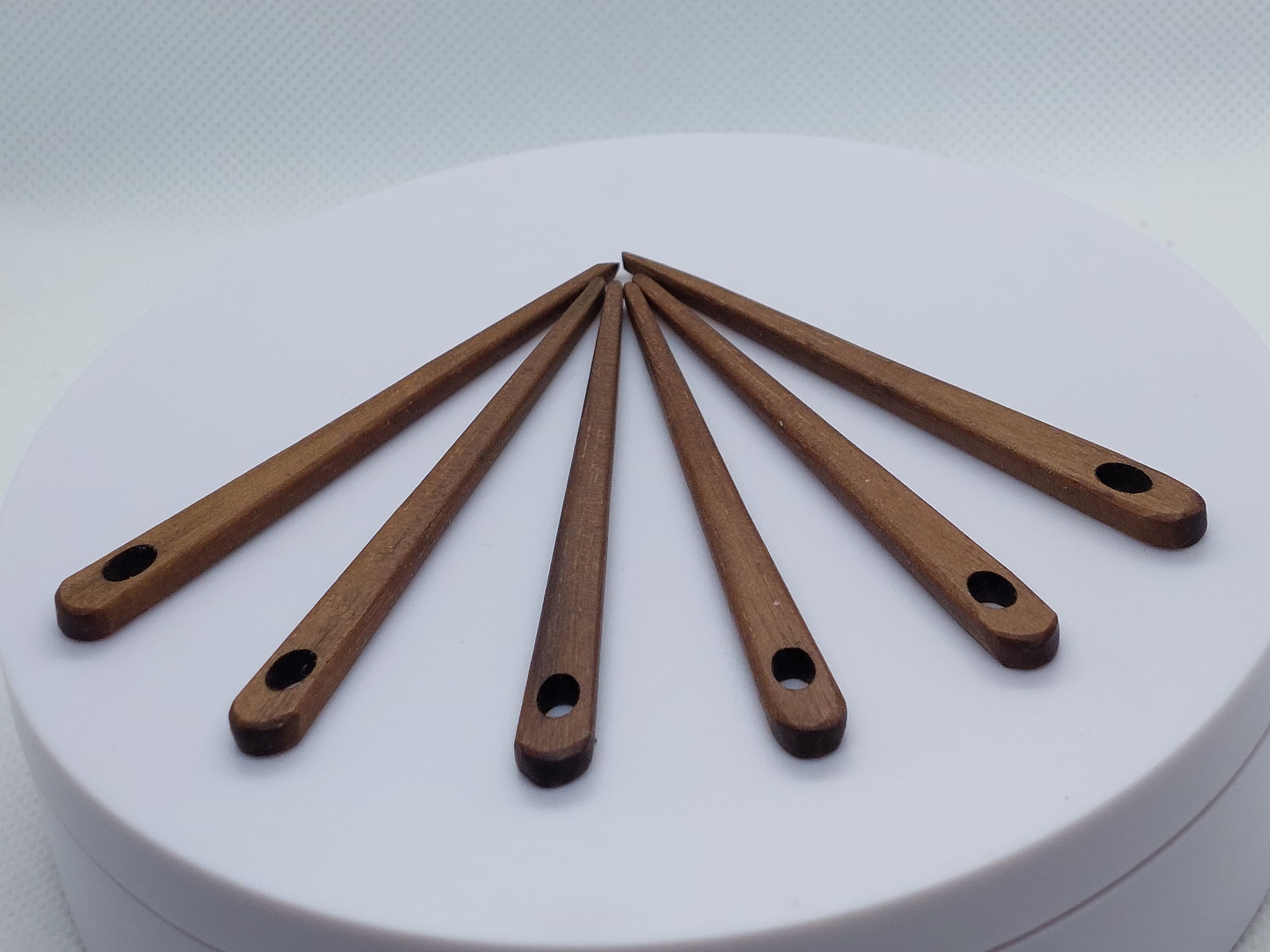 75 mm Nadel aus Nußbaum Holz zum Nalbinden HN-Nu-75, Wikinger Werkzeug, nålbinding Nadel, Nalbinding - image 3