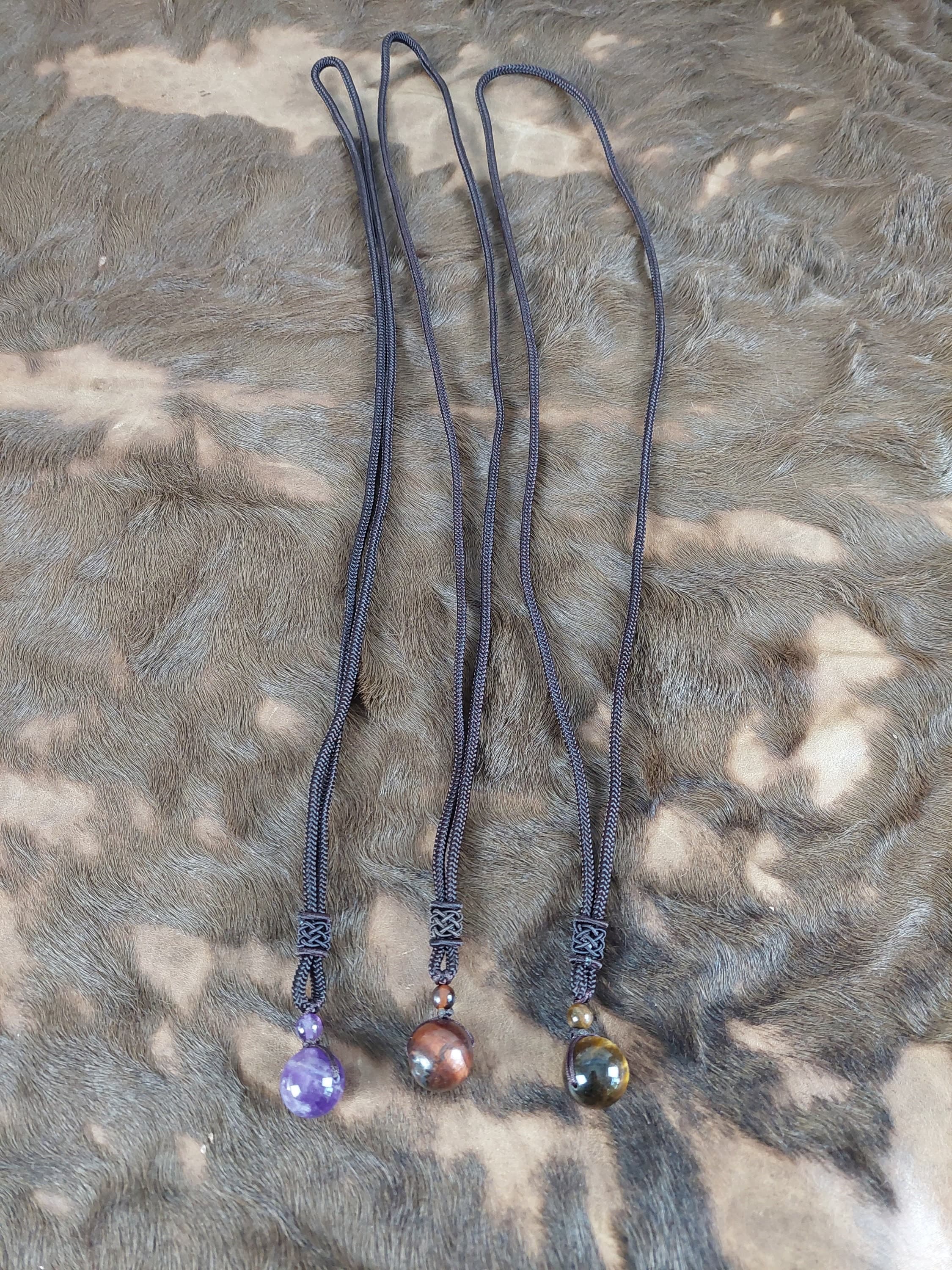 Halsketten mit Amethyst oder roten bzw. gelben Tigeraugen Perlen, handgemachter Schmuck - image 3