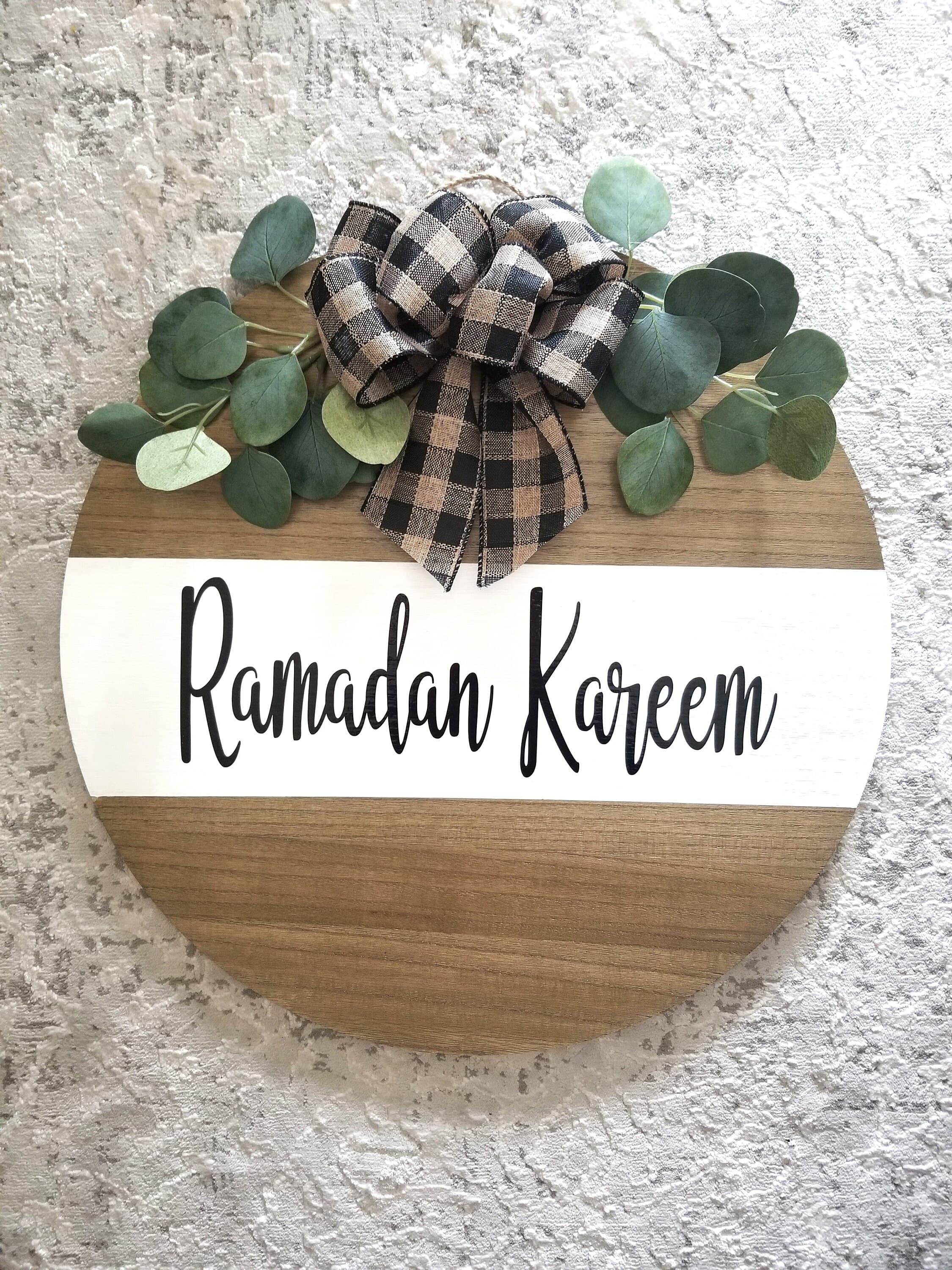 Ramadan Door Sign, Ramadan décor, Ramadan wreath, Ramadhan, Two-color Sign, Ramadan, Ramadan sign, Wood round sign, Islamic Home Décor