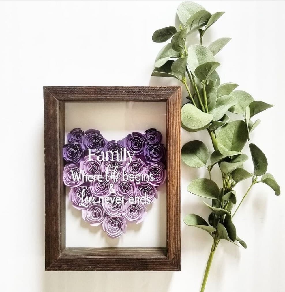 Heart shadow box, Personalized Flower shadow box, shadow box, custom shadow boxes, paper flowers, Family Shadow Box, paper flowers