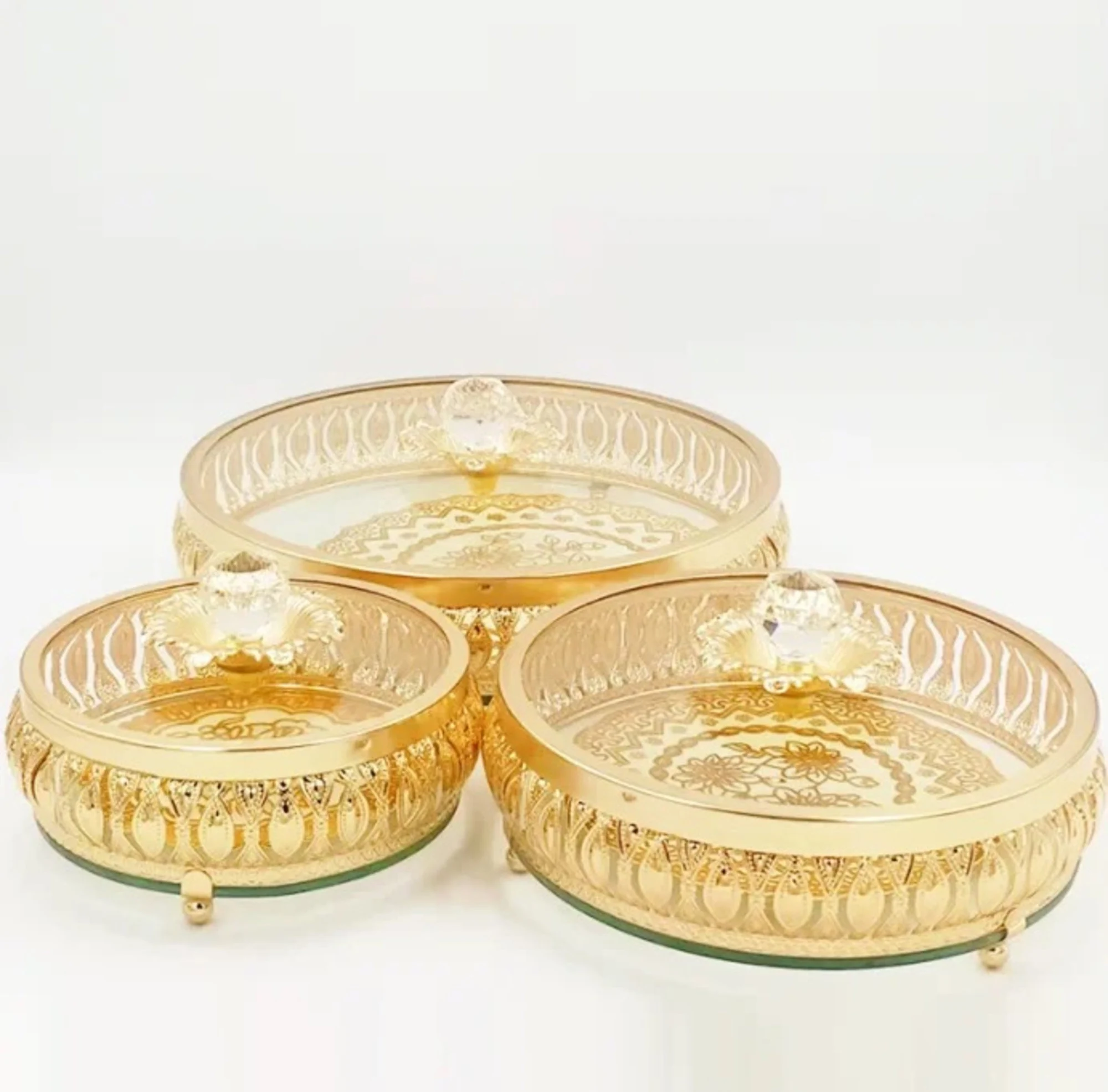 Luxury glass fruit plate with lid candy chocolate dessert plate home decor hotel round glass tray  plate tray