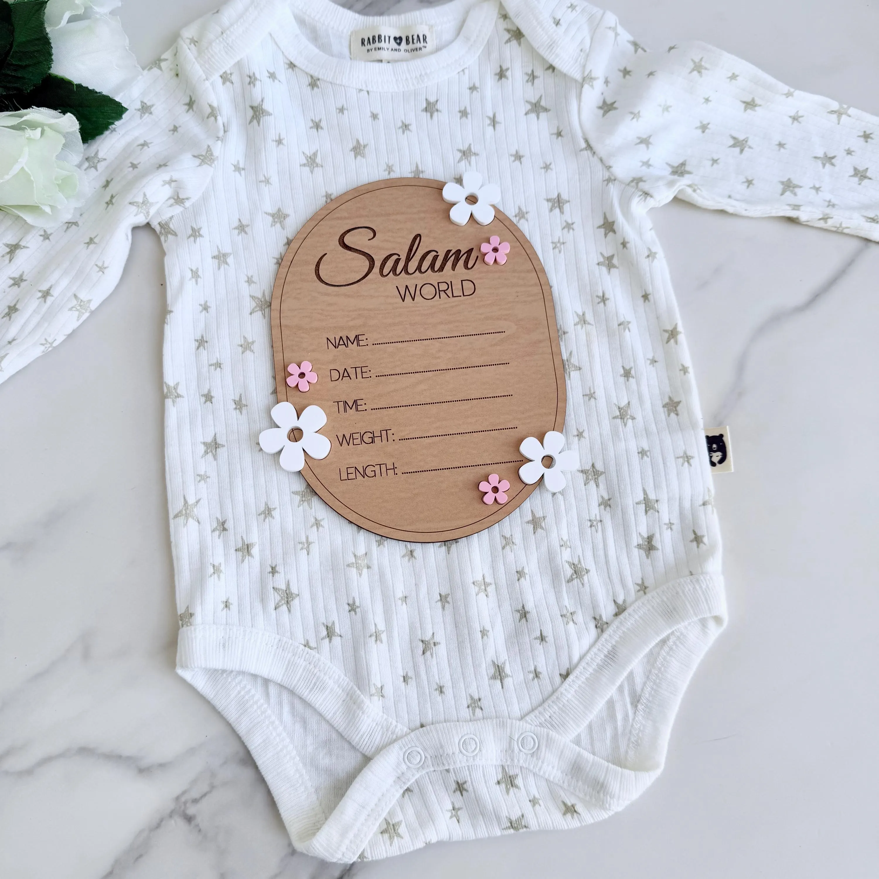 Salam World Baby Announcement Sign | Muslim Newborn Keepsake | Baby Birth Stats Plaque | Hospital Photo Prop | Islamic Baby Gift