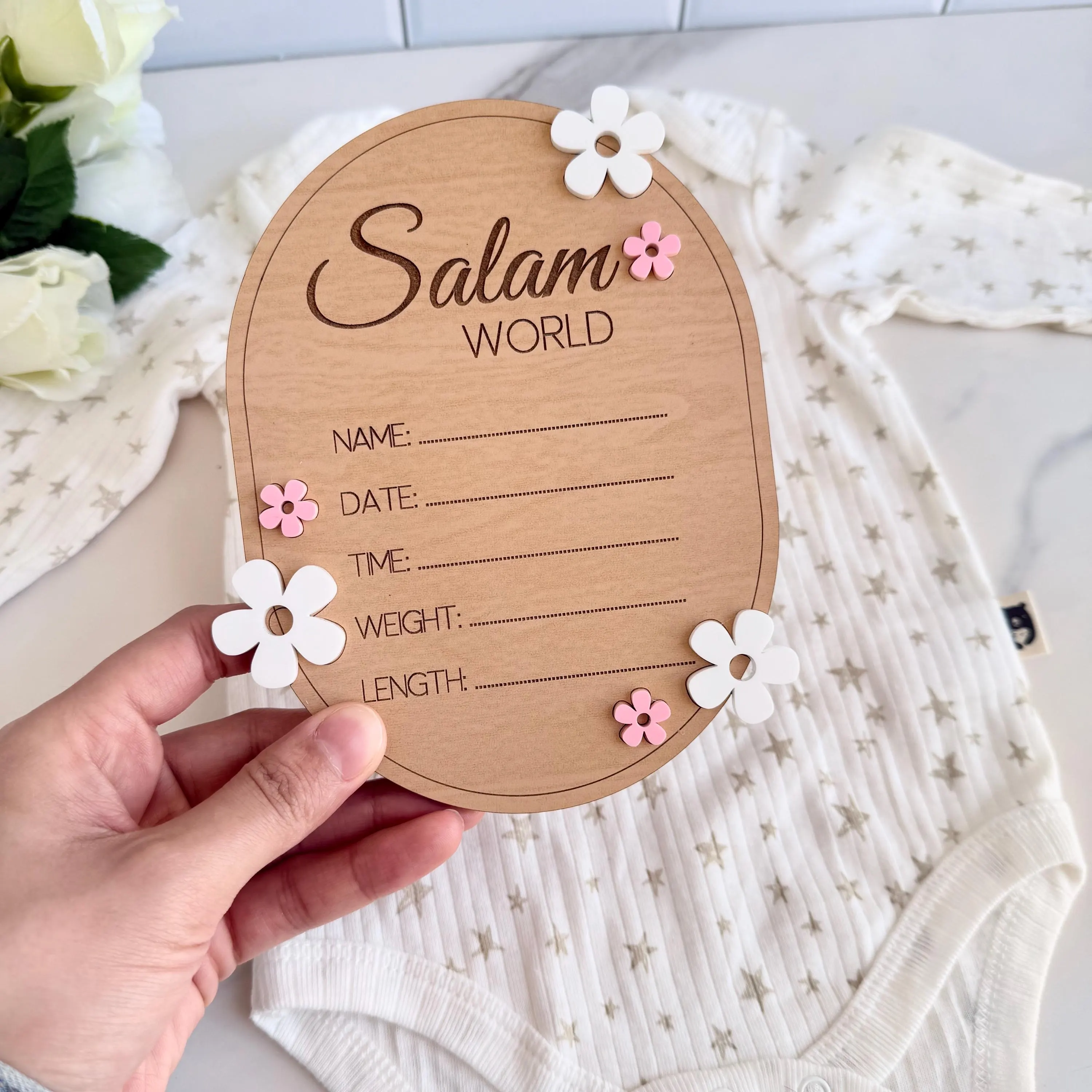 Salam World Baby Announcement Sign | Muslim Newborn Keepsake | Baby Birth Stats Plaque | Hospital Photo Prop | Islamic Baby Gift - image 2