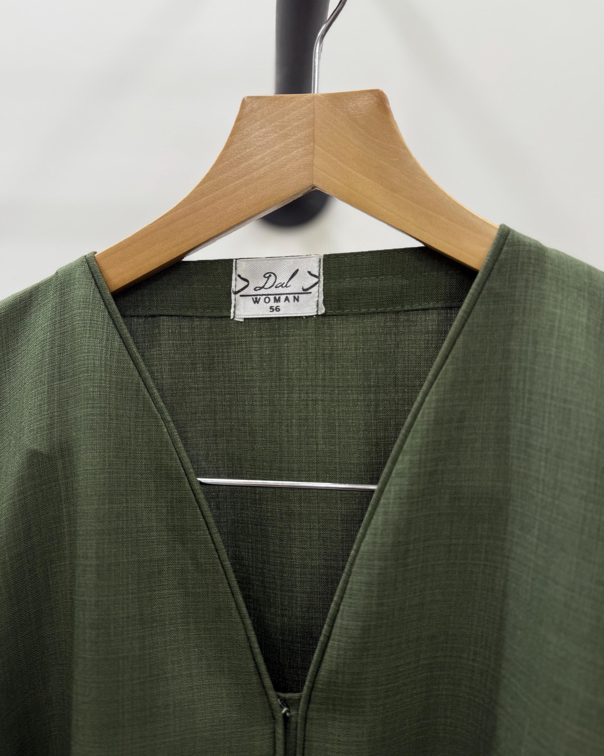 Italian Linen Blend Abaya with Arabic Calligraphy Embroidered Sleeves (Olive Green) - image 5