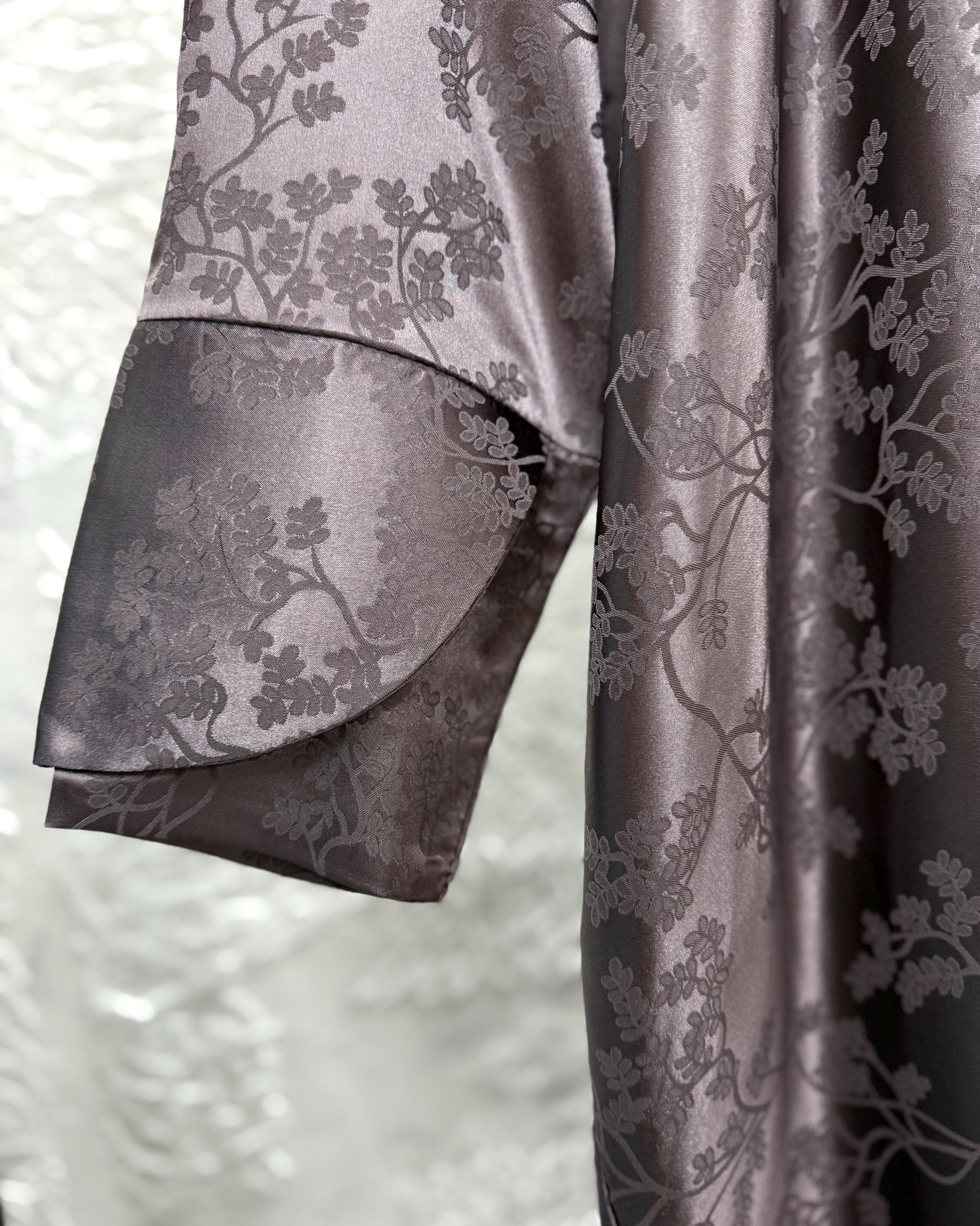 Eid Three-Piece Silk Jacquard Set: Cherry Tree Patterned Abaya, Inner Dress & Hijab (Mauve) - image 3