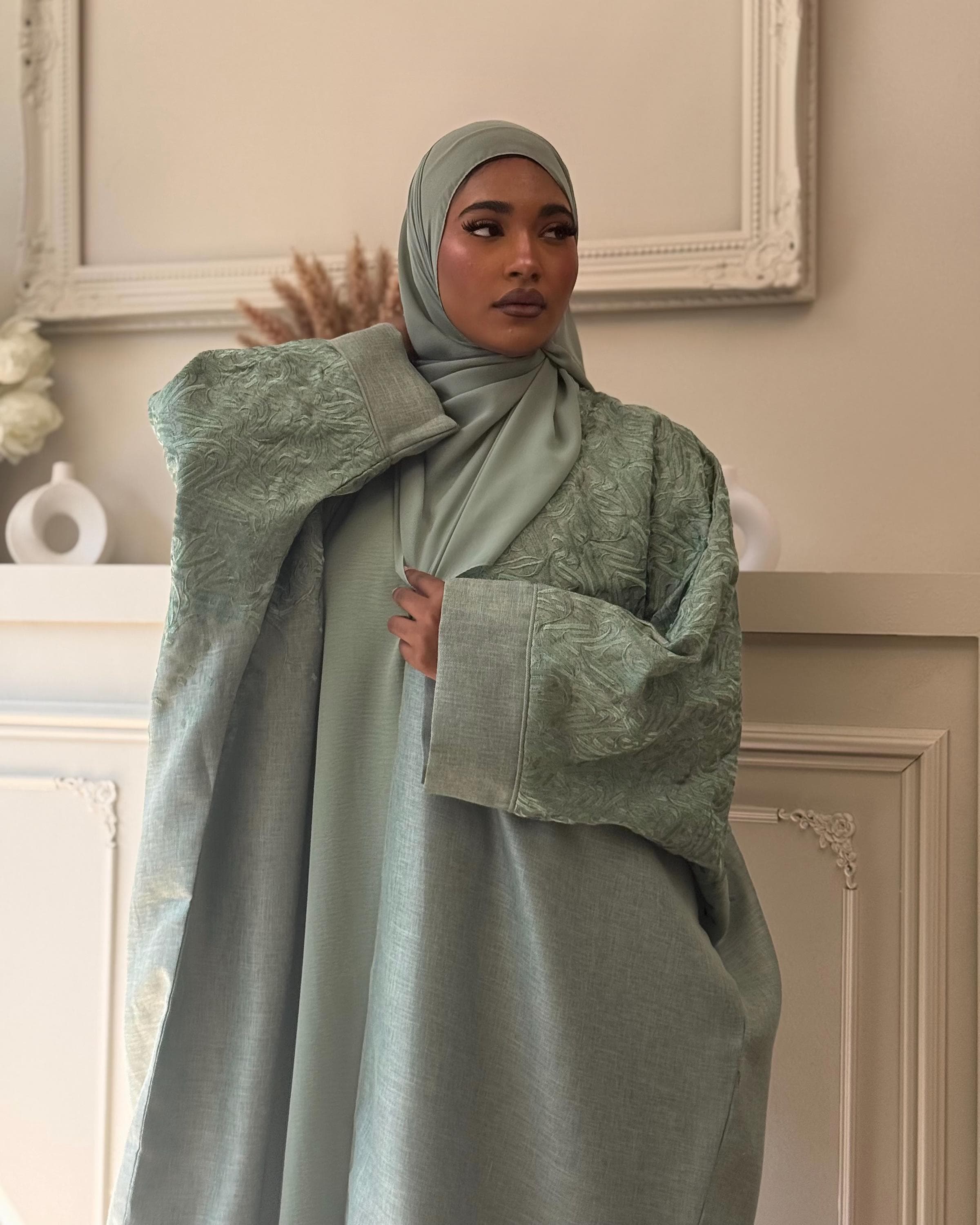 Three-Piece Calligraphy Set: Indian Linen Abaya, Inner Dress & Hijab (Mint) - image 4