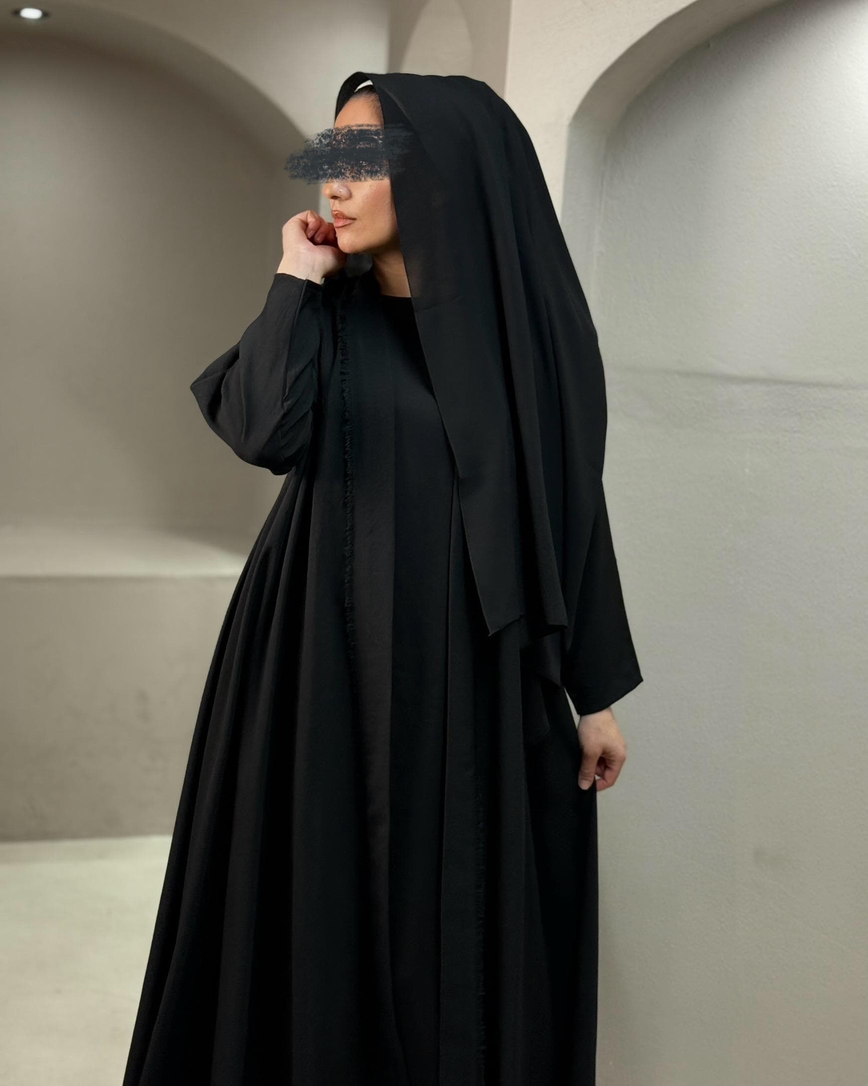 Italian Linen Frayed Abaya Set in Cloche Cut (Black) - image 4