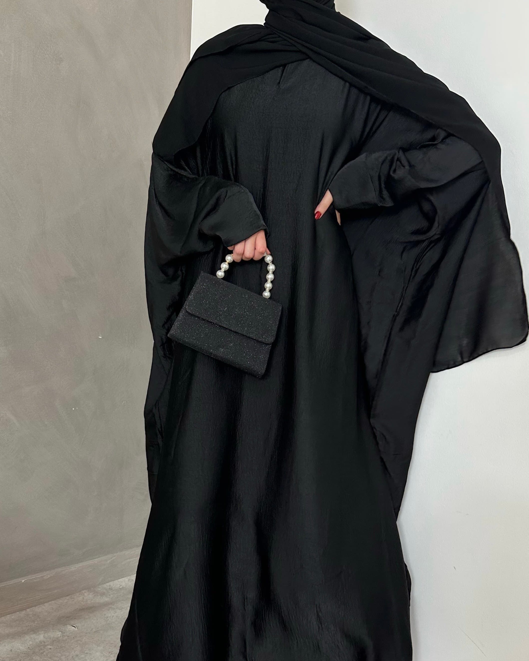 Umrah Abaya: Wudhu Friendly Butterfly Abaya with Clipped Sleeves - Lightweight Modest Travel Dress (Black)