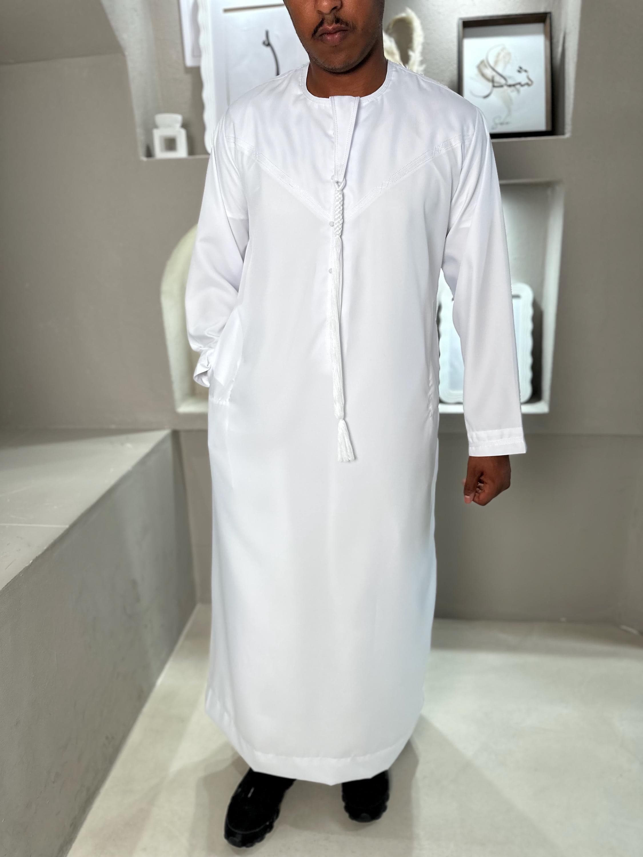 Emirati Omani Thobe with Zip and Tassel (Off-White) - image 3