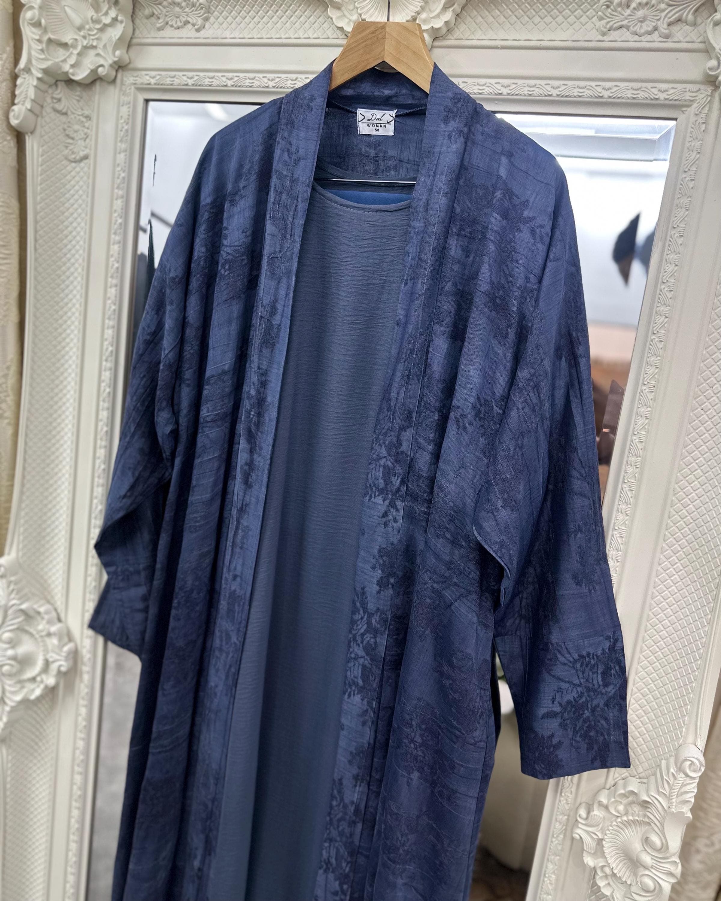 Indian Linen Patterned Abaya Set in Cloche-Cut (Midnight Blue) - image 5
