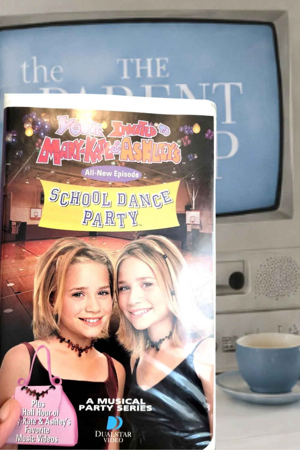 Mary-Kate & Ashley School Dance Party VHS: 90s Kids Nostalgia, Music Videos