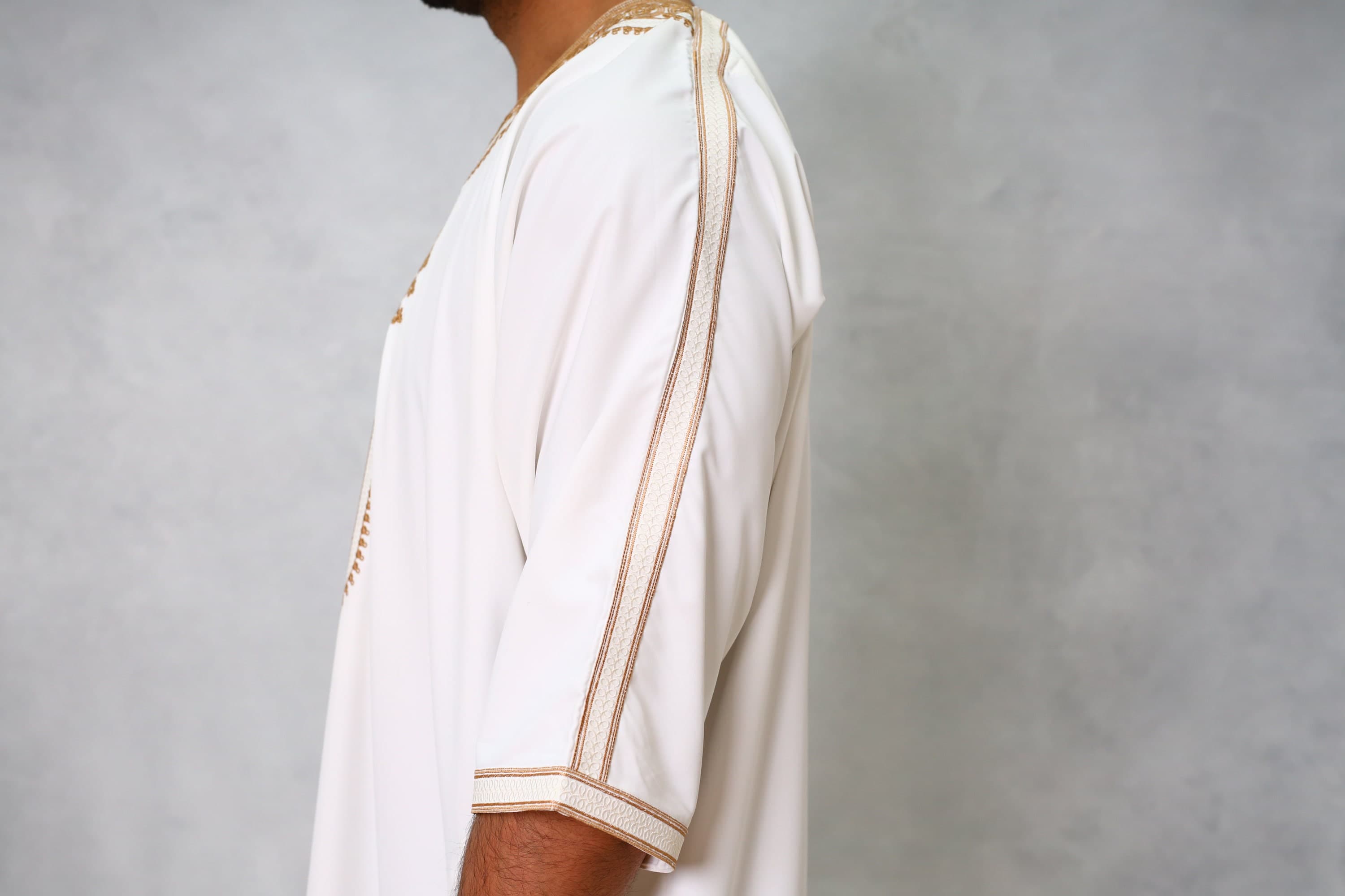 Moroccan Men's Jubbah Thobe, Embroidered Kaftan Style - image 5