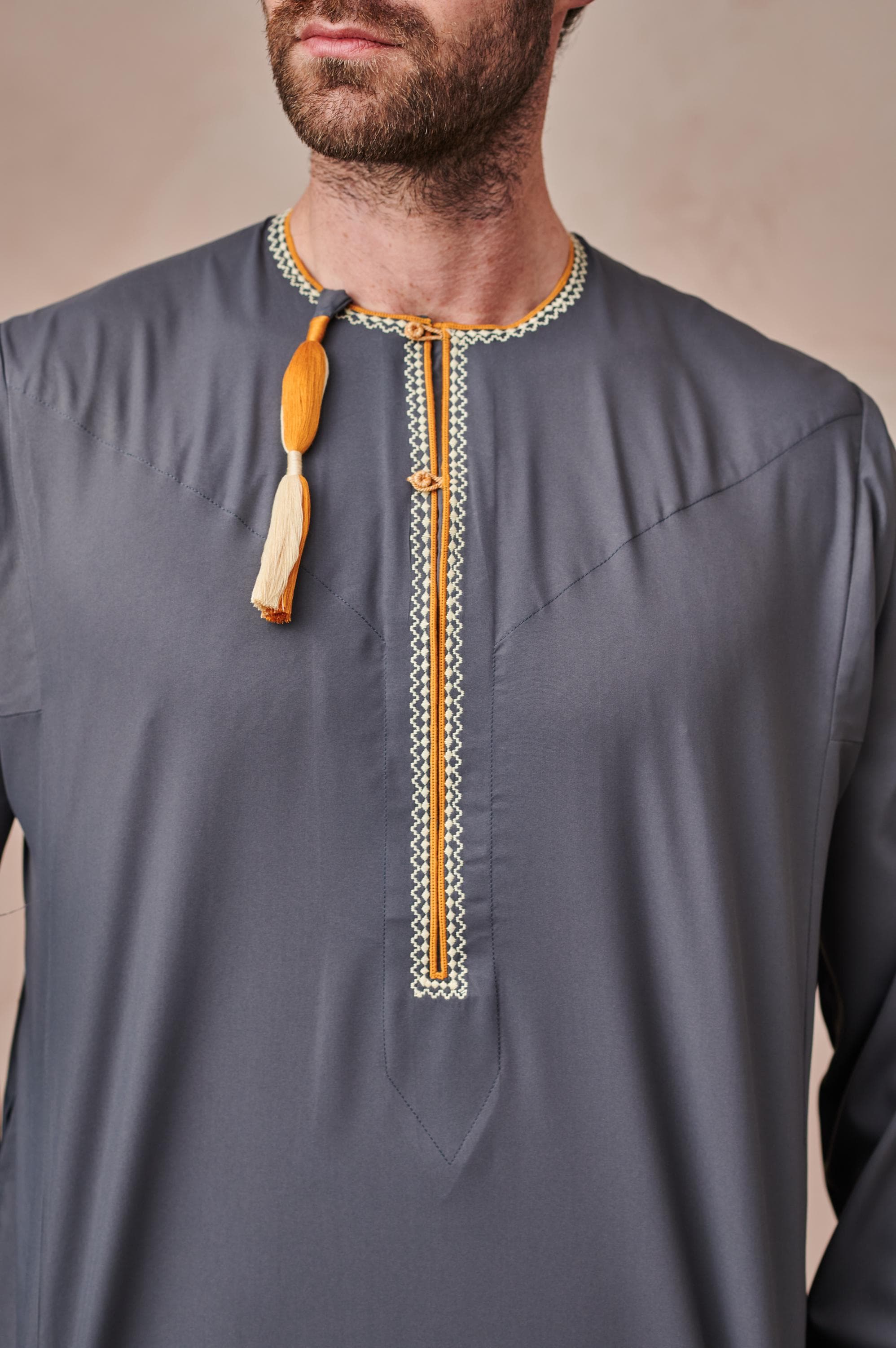 Jubbah Jubba Thobe Thoab Kaftan Kaudura Qamees Shiny Omani Saudi Style