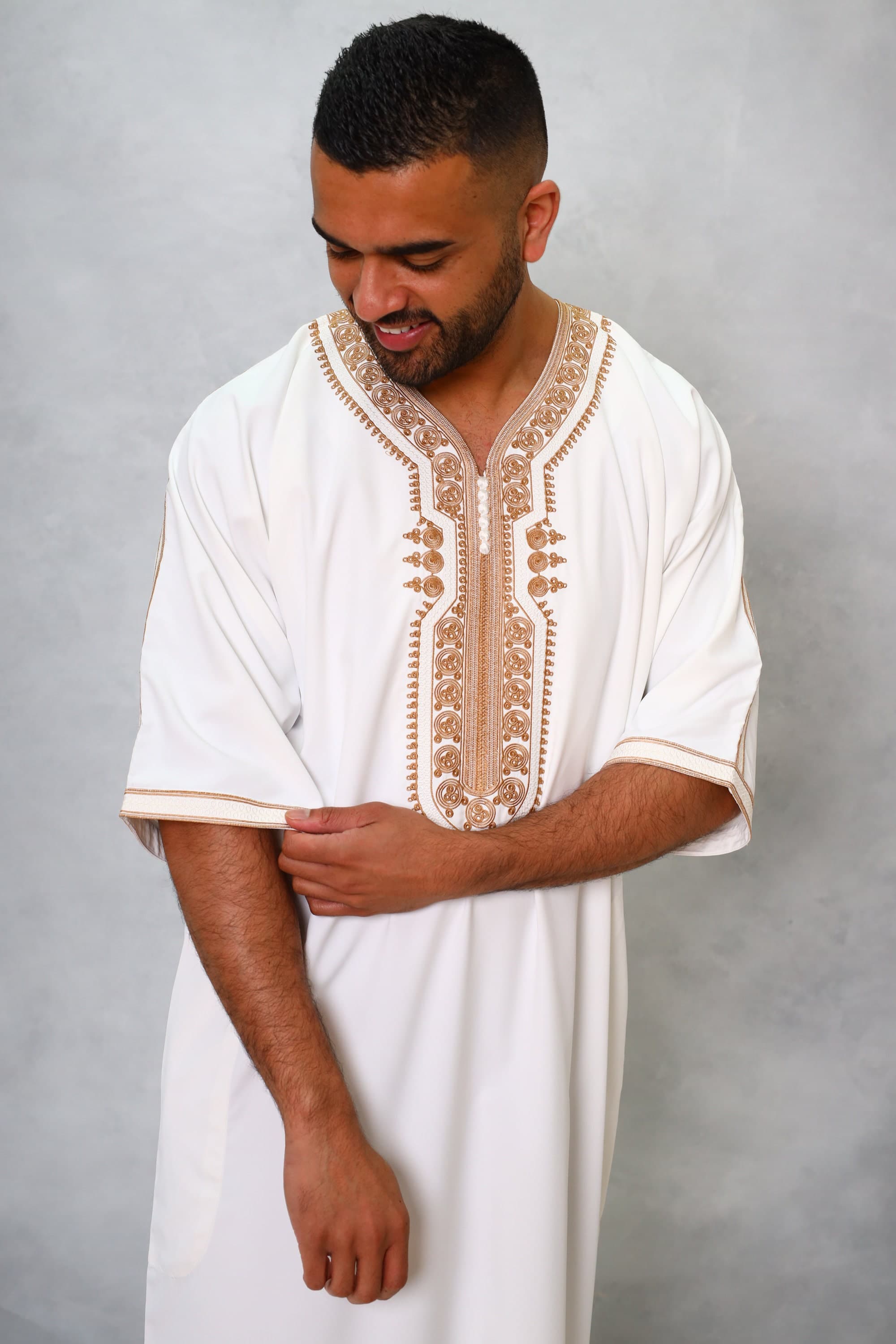 Moroccan Men's Jubbah Thobe, Embroidered Kaftan Style