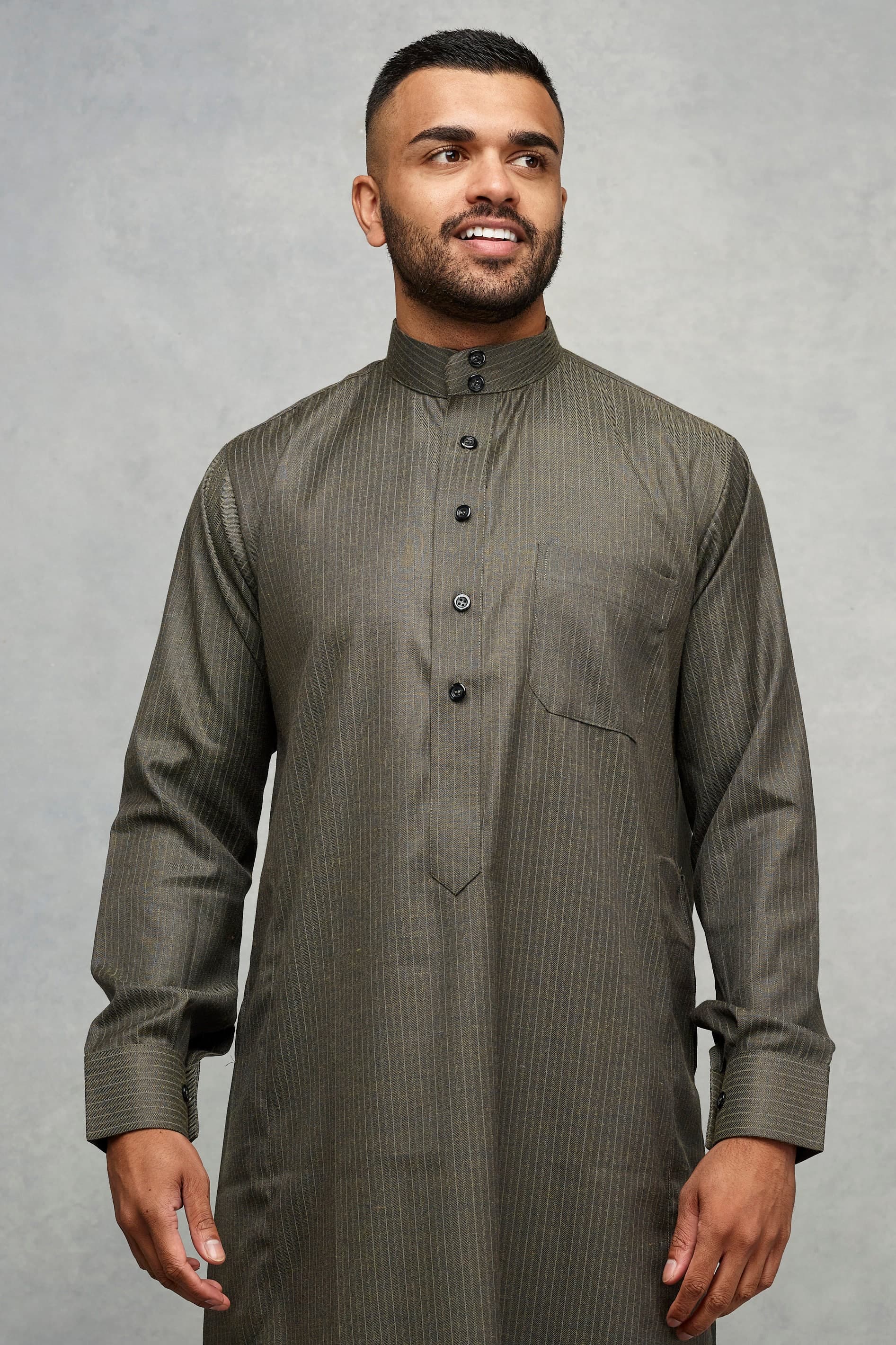 Heavyweight Winter Thobe: Saudi Style, Full Sleeves