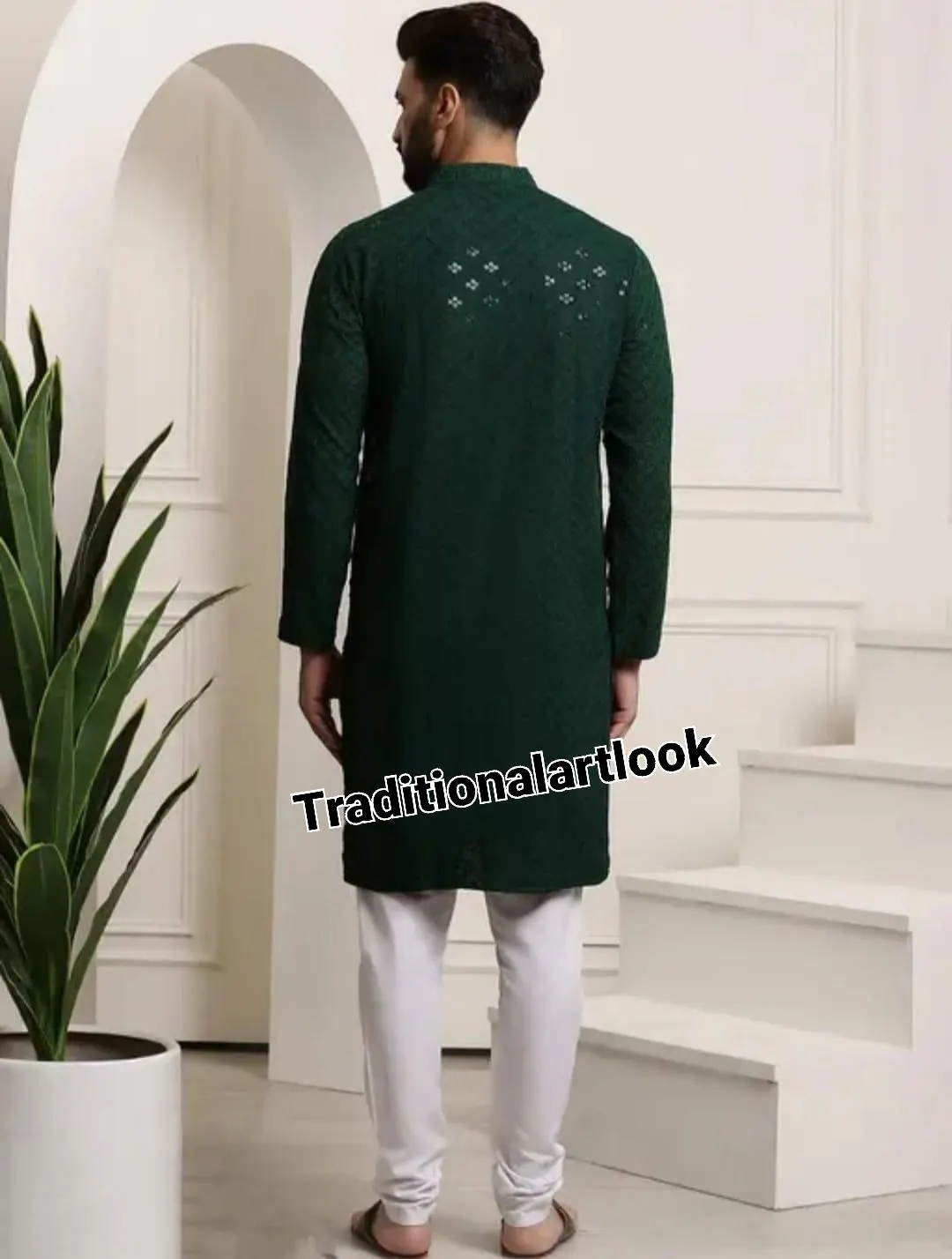 Man Chikankari kurta, Green color Paisley design, Outfit Men's Kurta set, - image 3