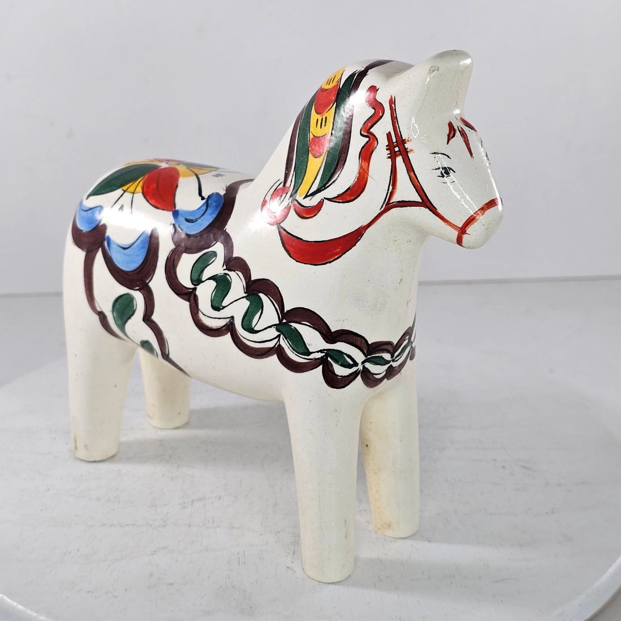 Scandia Dala Horse Figurine Ceramic Hand Painted Brazil 6.5" Vintage 1970s - image 4