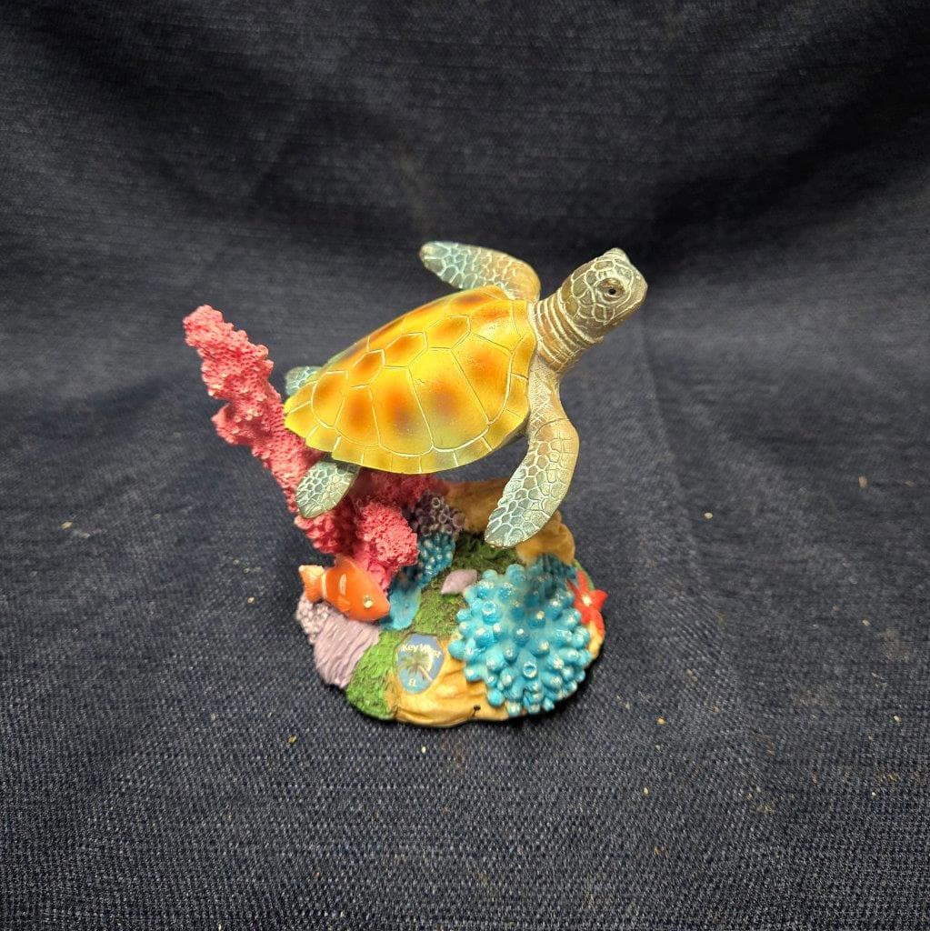 Vintage Sea Turtle Figurine: Colorful Coral Reef Decor