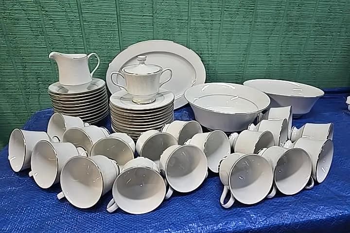 Sango China Granado 3651 White Dishes - Teacups, Plates, Bowls and more