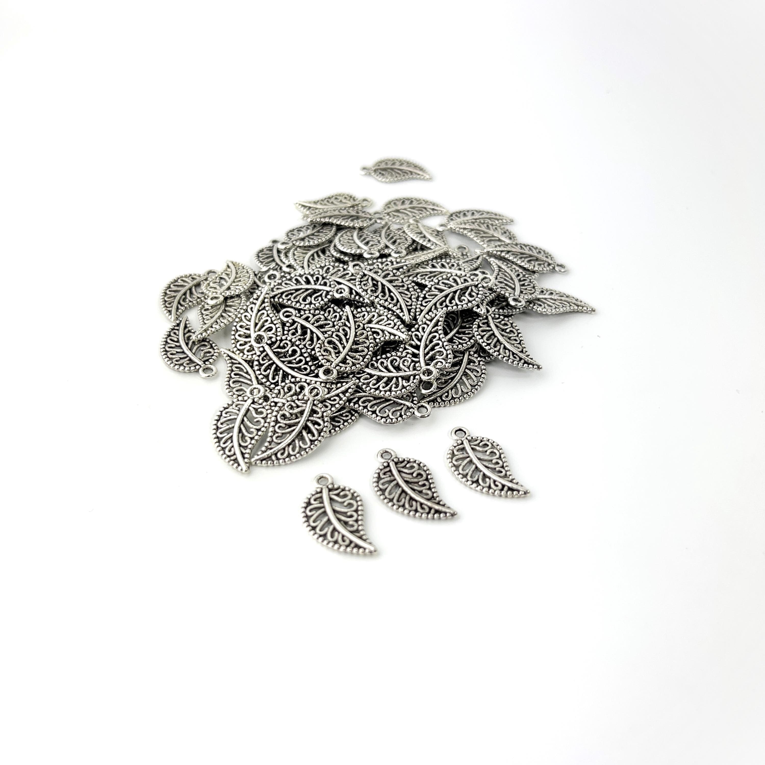 Leaf Themed Tassel End Accessories