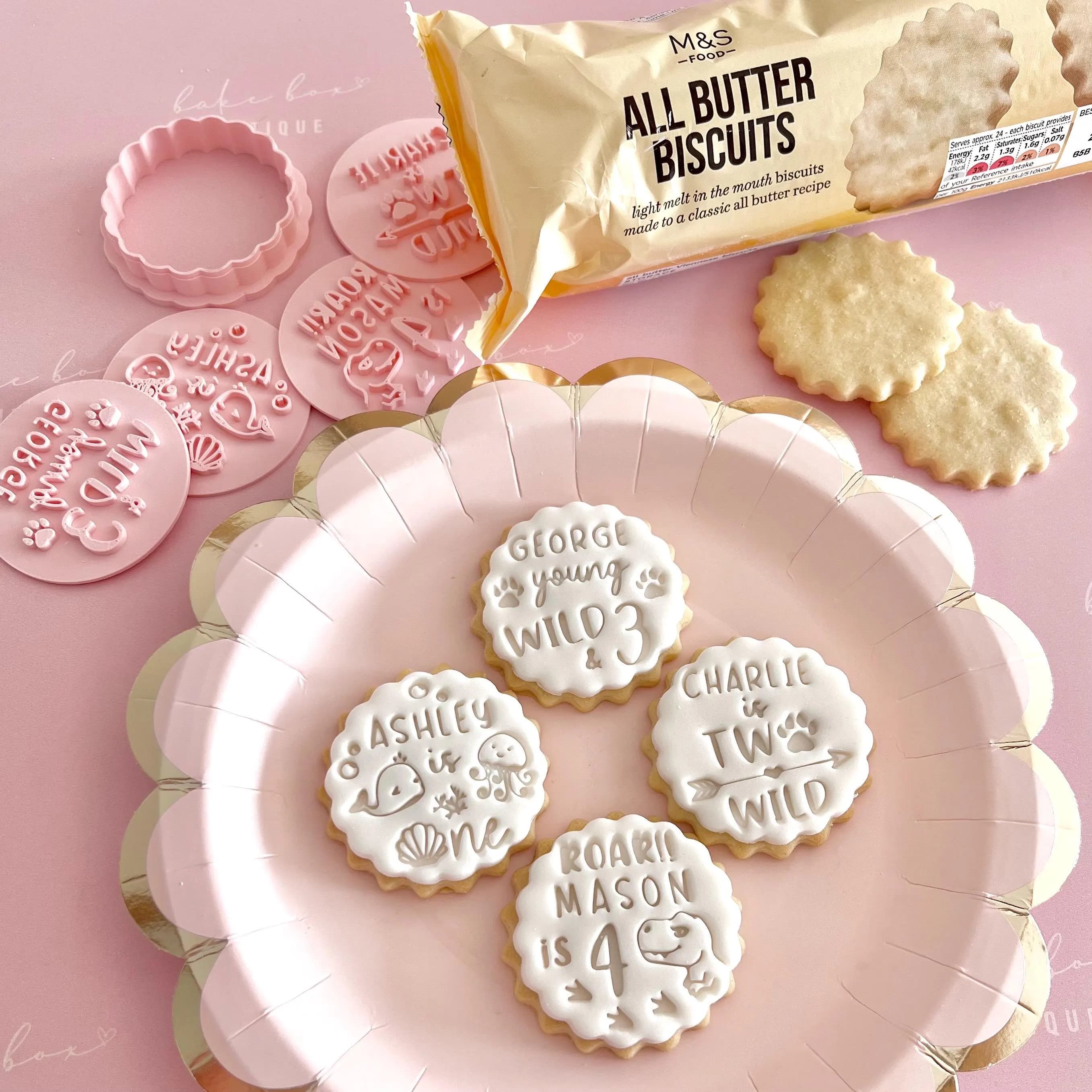 Customised happy birthday bow cookies cutter fondant stamp embosser custom personalised biscuit cupcake topper m and s m&s birthday any name - image 3