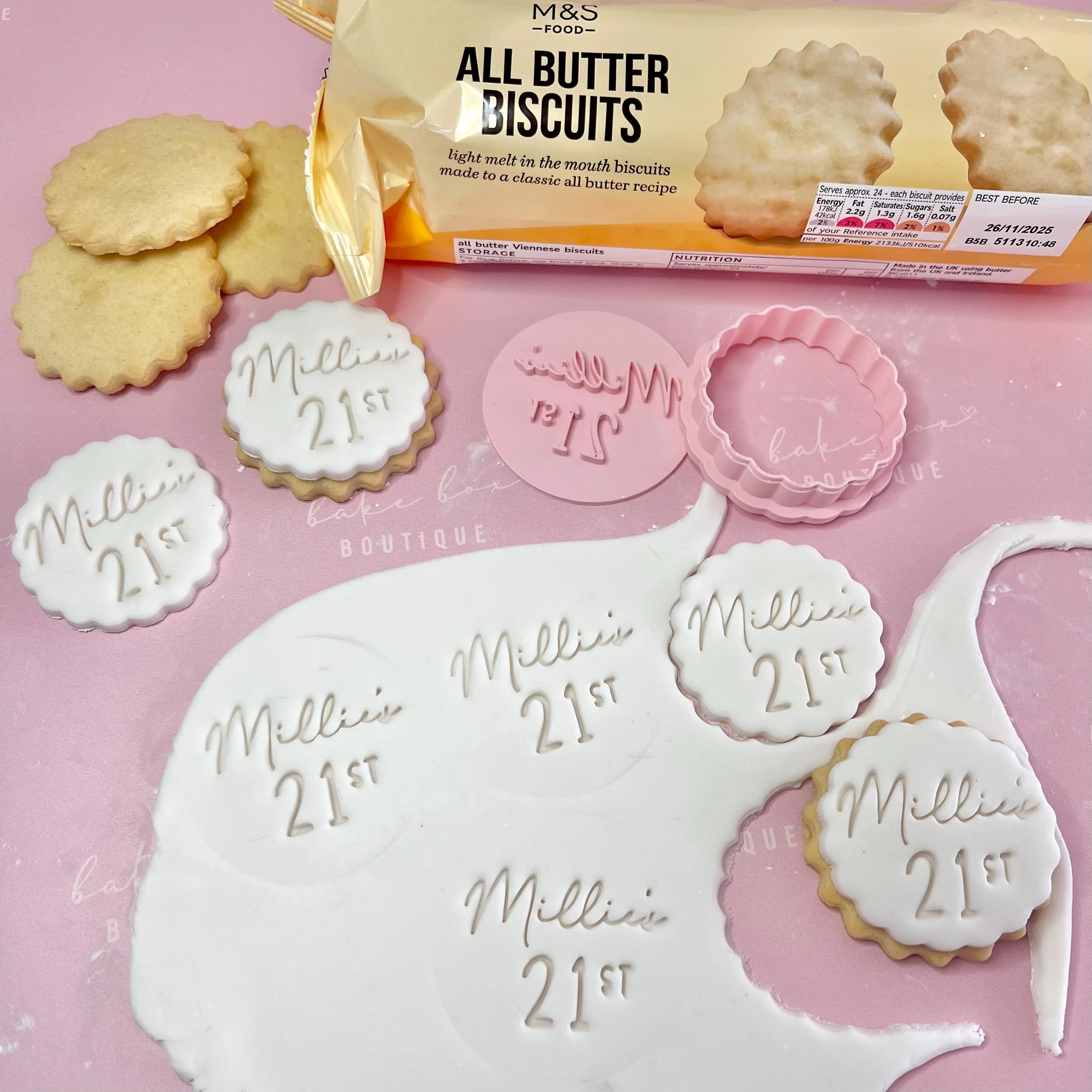Customised baby shower fondant stamp embosser custom personalised biscuit cookies cutter cupcake topper m and s m&s birthday any name feet - image 4