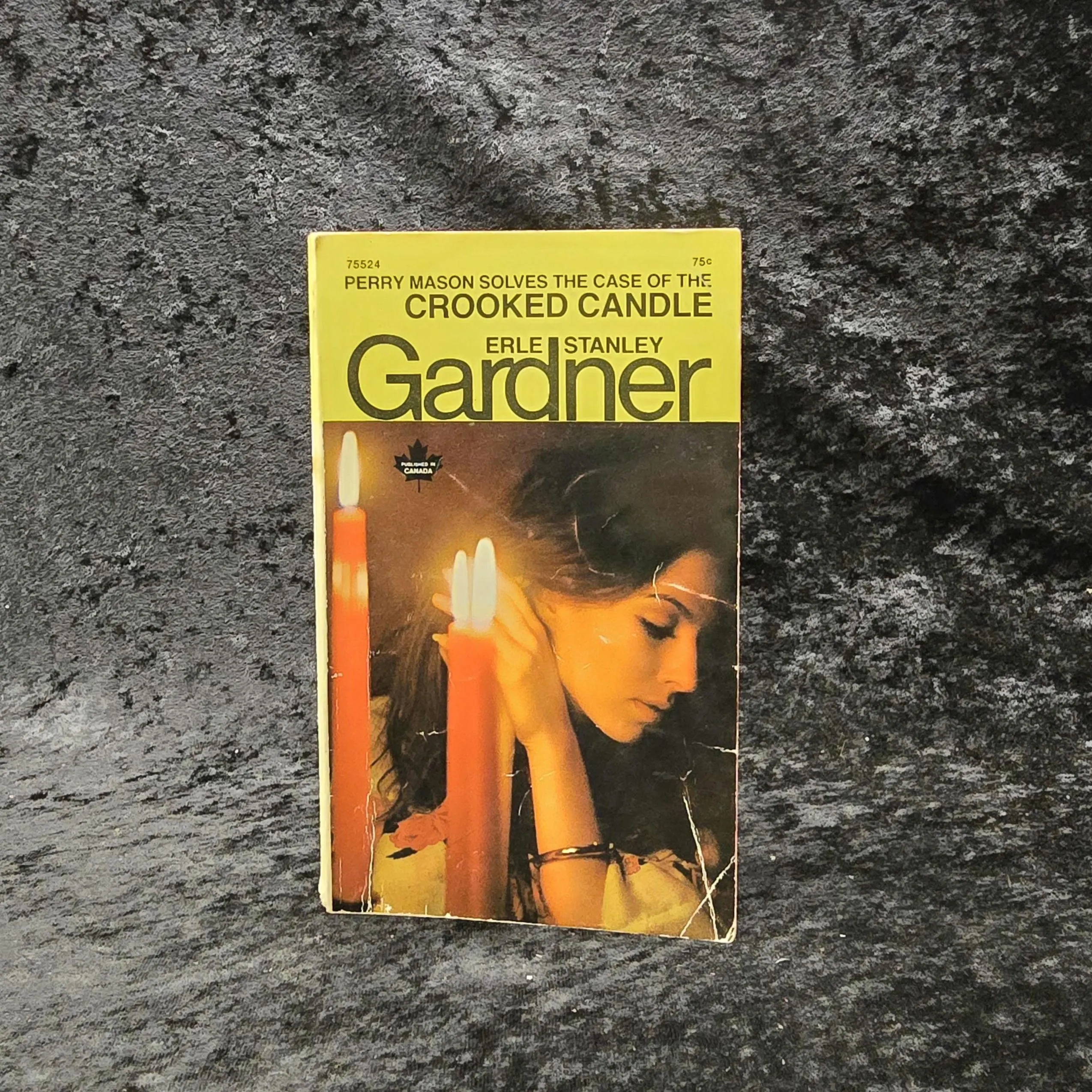 The Case of the Crooked Candle - Erle Stanley Gardner - 1969 Vintage mystery paperback book - Perry Mason series