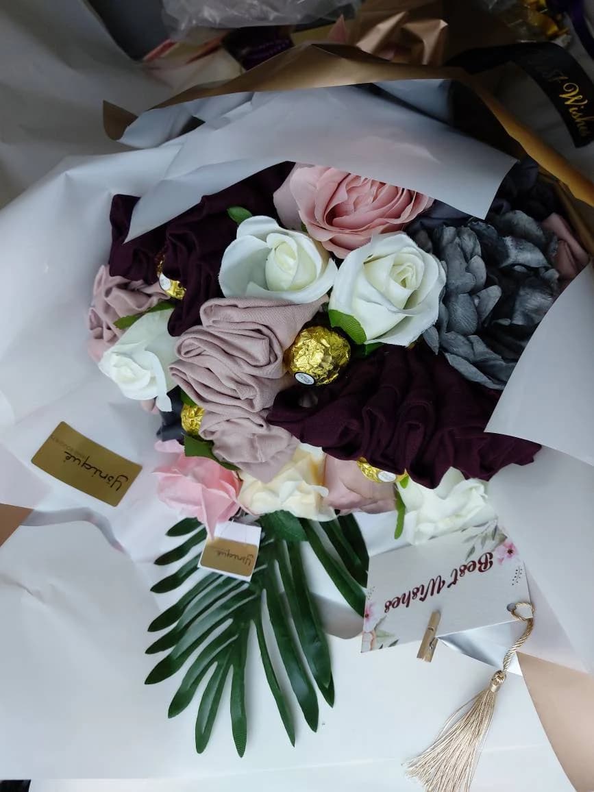 Hijab gift box, scarf gift box, scarf box,hijab bouquet, mothers day, birthday, scarf, eid gift, ramadan gift, scarf bouquet - image 3
