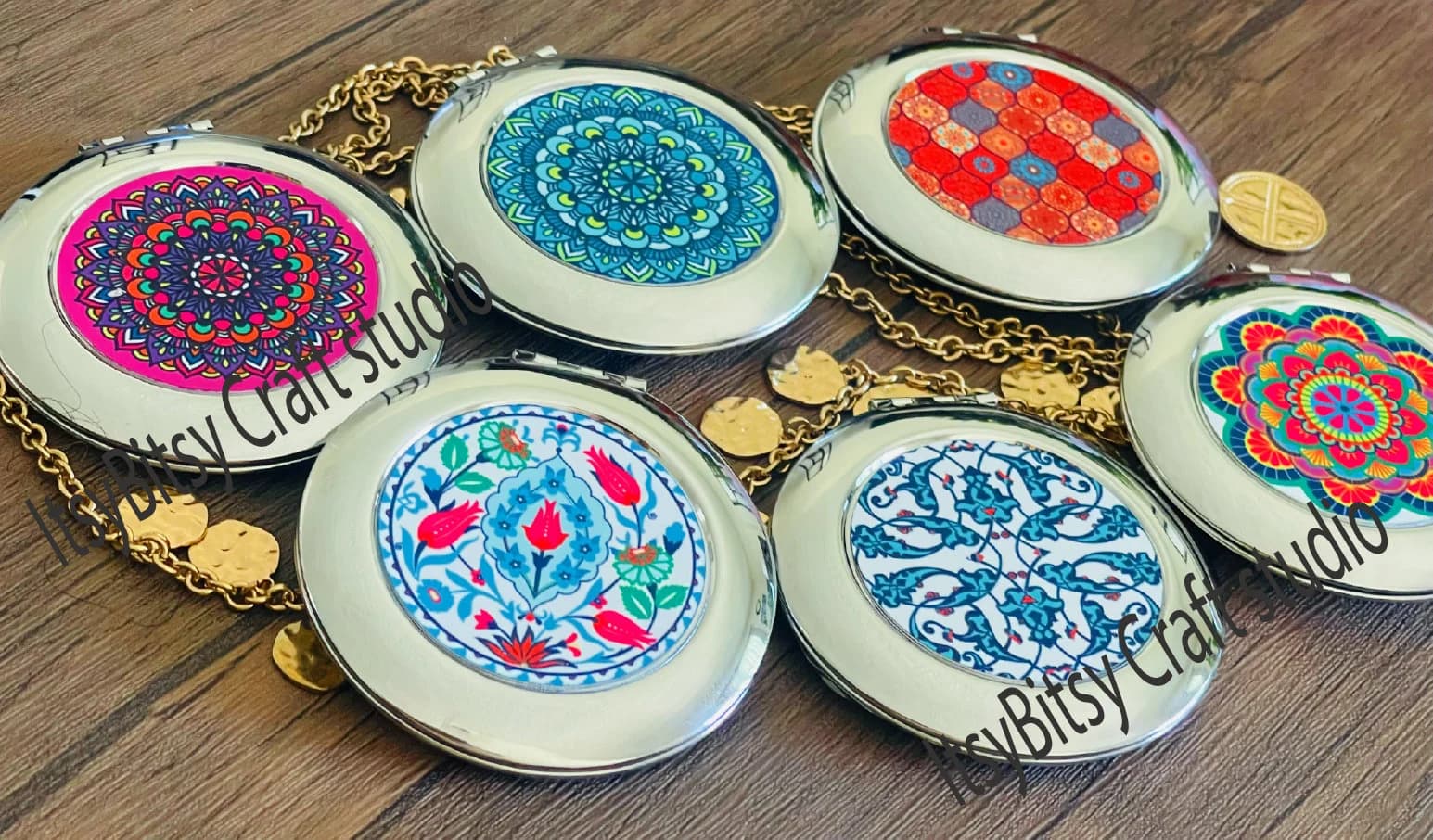 larki wale favors, larke wale favors, stocking fillers, baby shower treats, compact mirror, suctomized compact mirror, metal compact mirror, personalized compact mirror, pocket mirror, ethnic compact mirror, gift under $8, cheap gift, cheap favor
