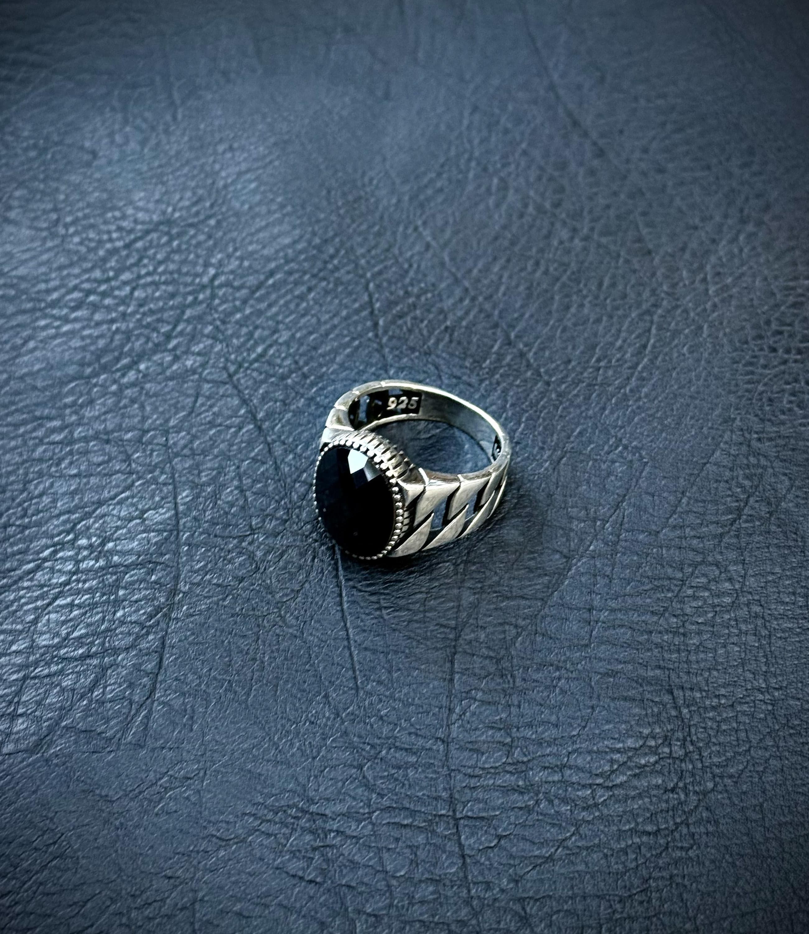 Sterling Silver Black Onyx Chain Band Ring, Linked Design Men's Statement Ring - image 3