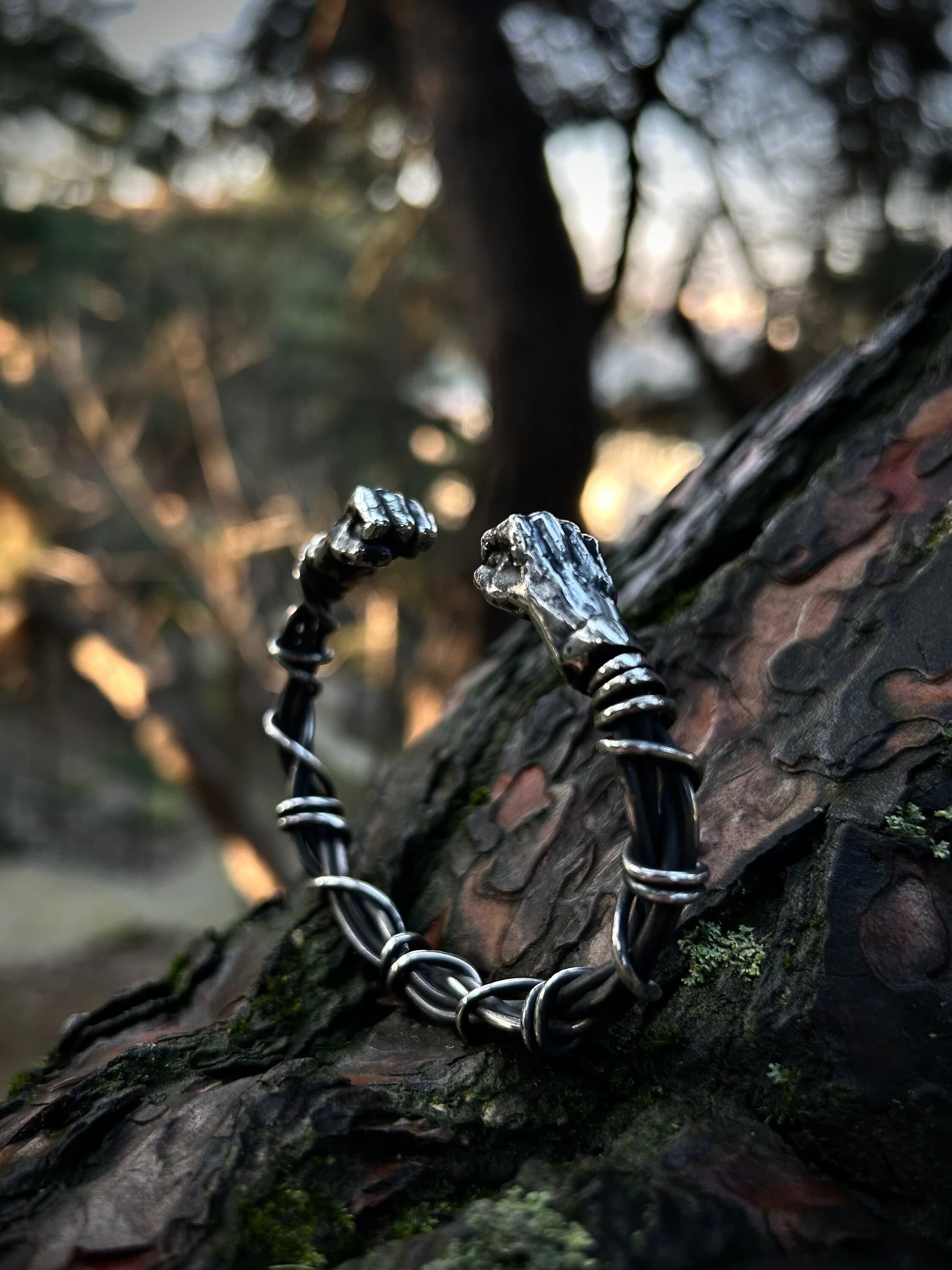 925 Sterling Silver Fist Bracelet: Adjustable Wired Design for Men
