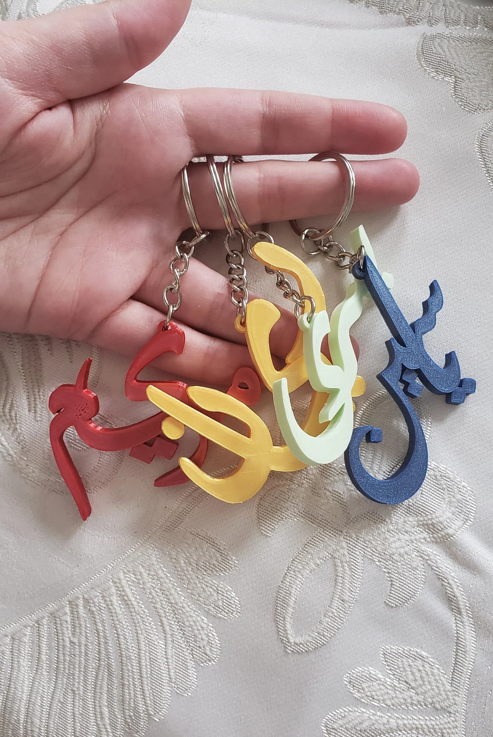 Personalized Arabic Calligraphy Keychain | Custom Name 3D Printed Keychain| Accessories | Eid Gift | Gift for Her - image 3