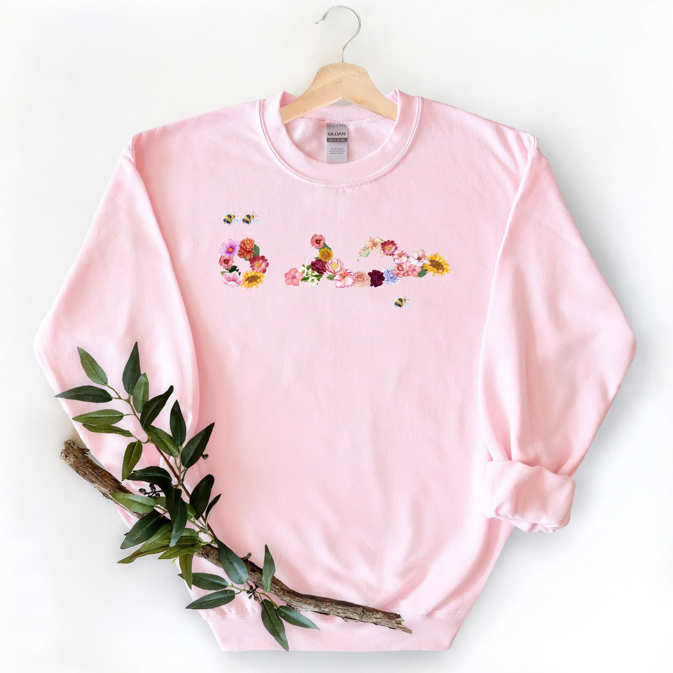 Jidda Teta Grandma Arabic Floral Bouquet Sweatshirt, Arabic Mother's Day Gift, Pregnancy Announcement, Flower Grandma, New Baby Gift