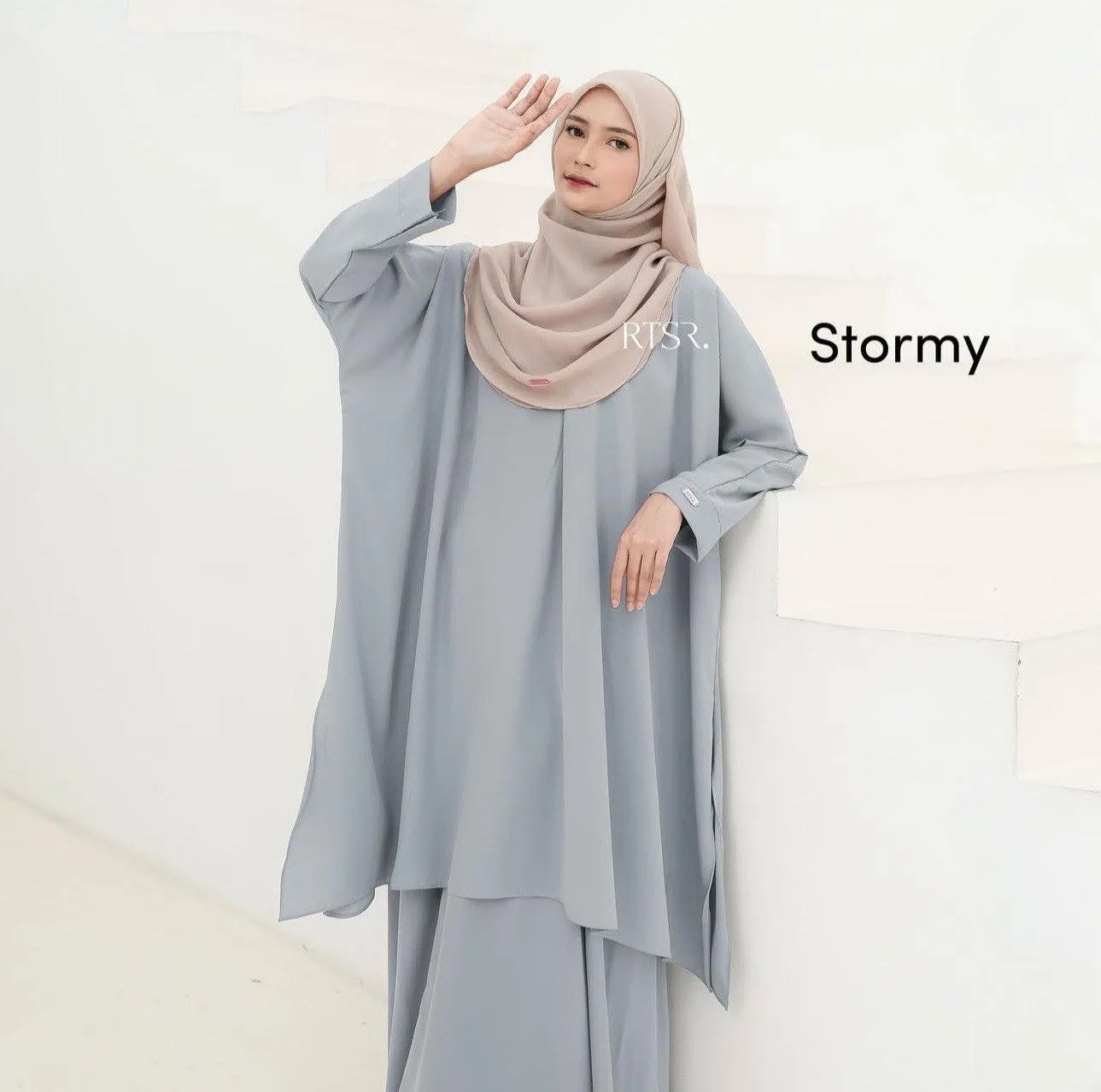 Modest Muslim Dress Set for Women, Two Piece Abaya Set, Asymmetric Tunic and Maxi Skirt, Islamic Clothing, Ramadan Eid Outfit - image 5
